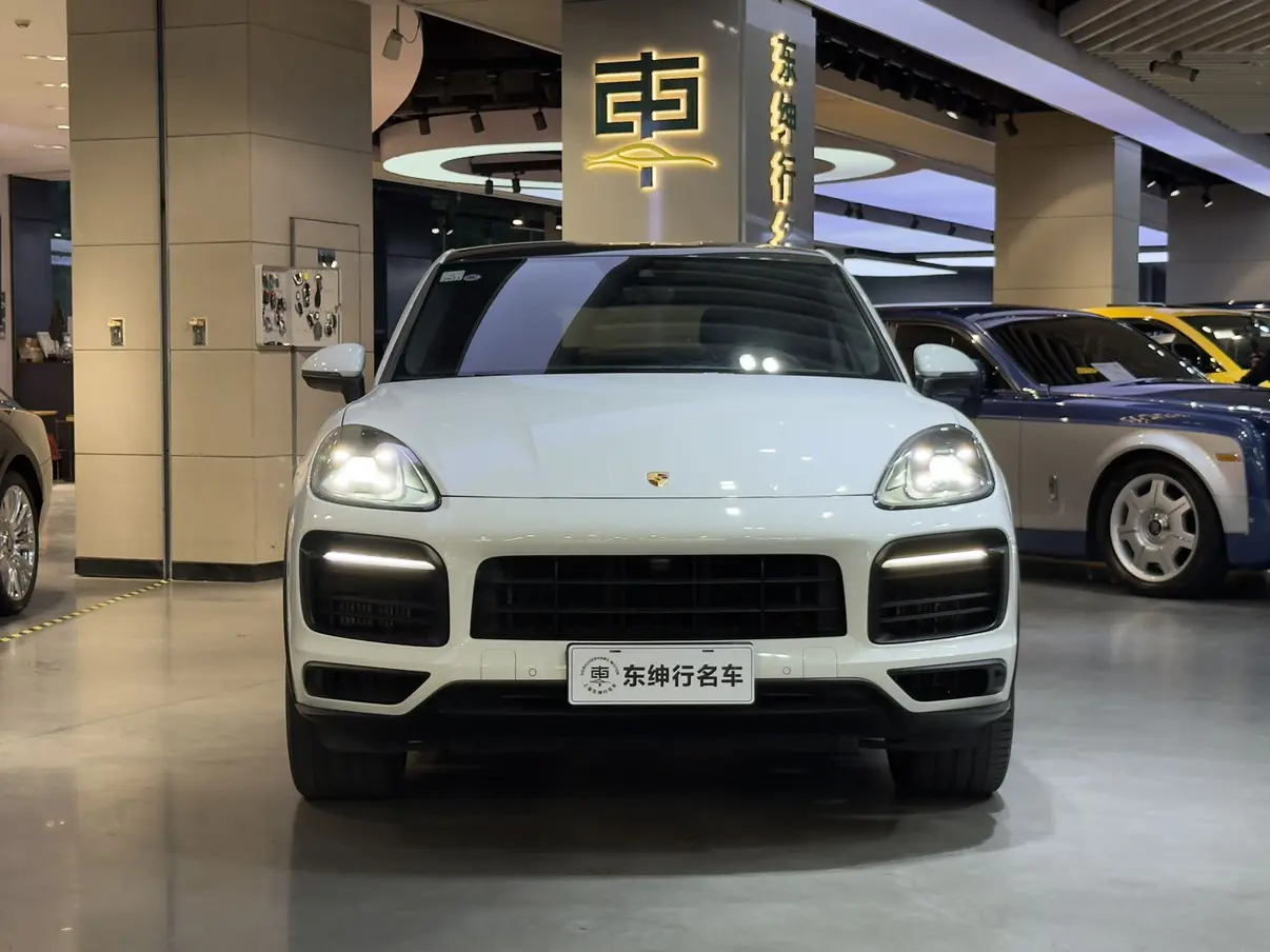 Porsche Cayenne Coupe  из Китая