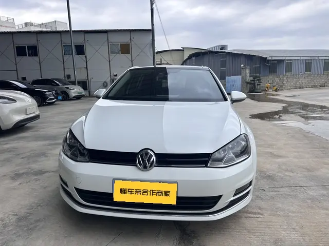 Volkswagen Golf  из Китая