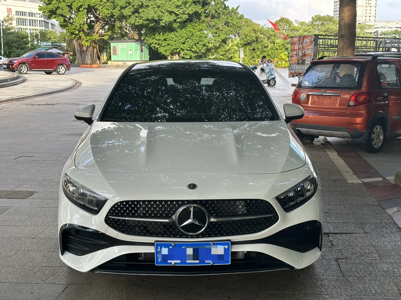 Mercedes-Benz Mercedes Benz A Class  из Китая