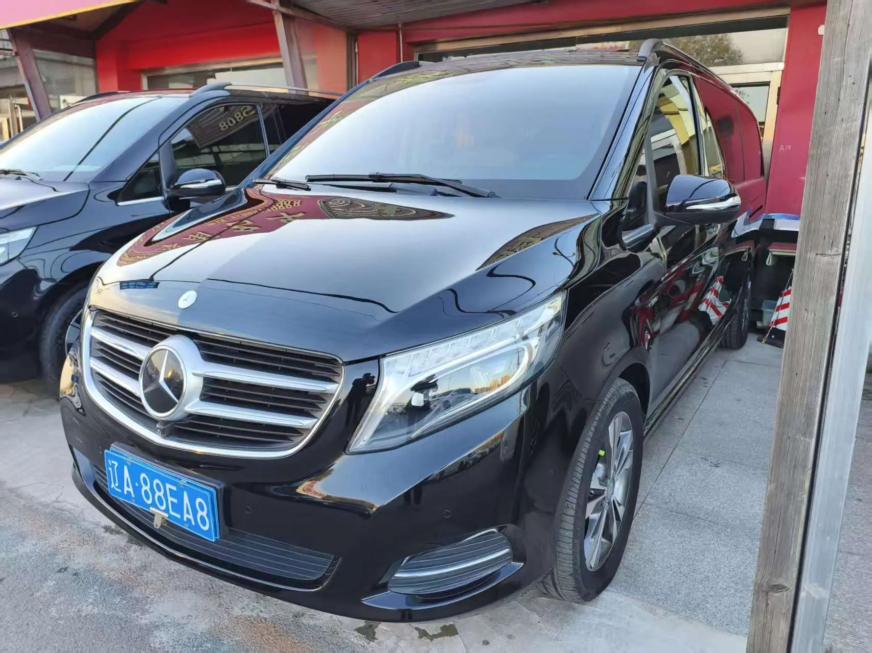 Mercedes-Benz Mercedes Benz V Class  из Китая