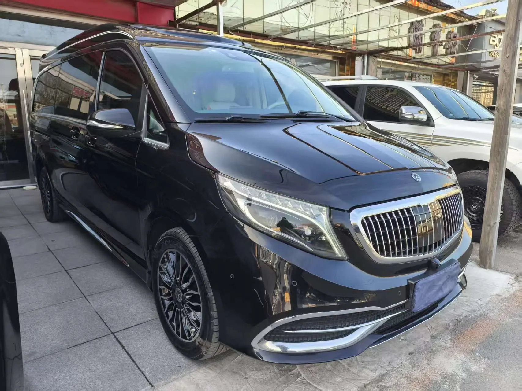 Mercedes-Benz Mercedes Benz V Class