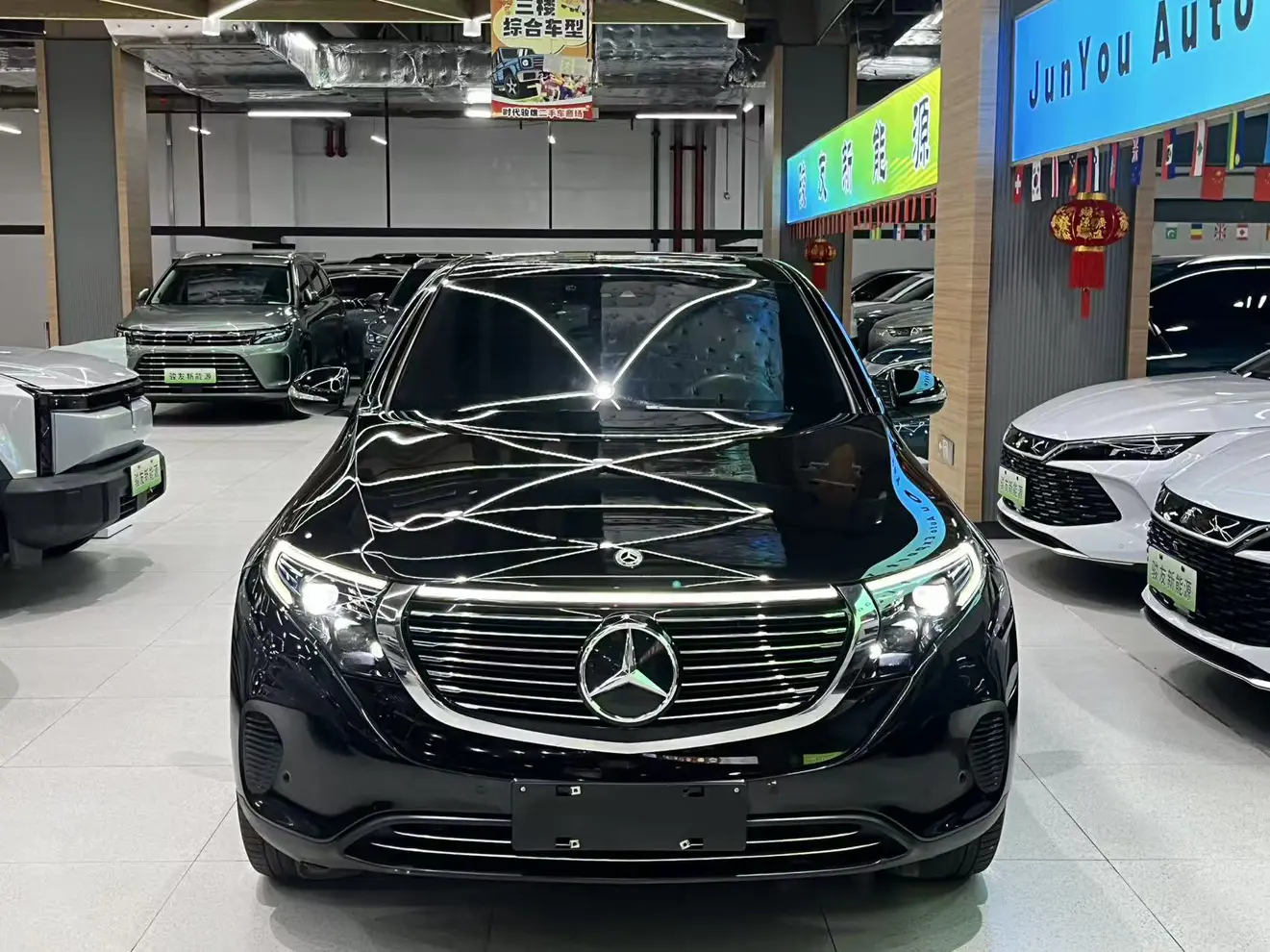 Mercedes-Benz EQC  из Китая