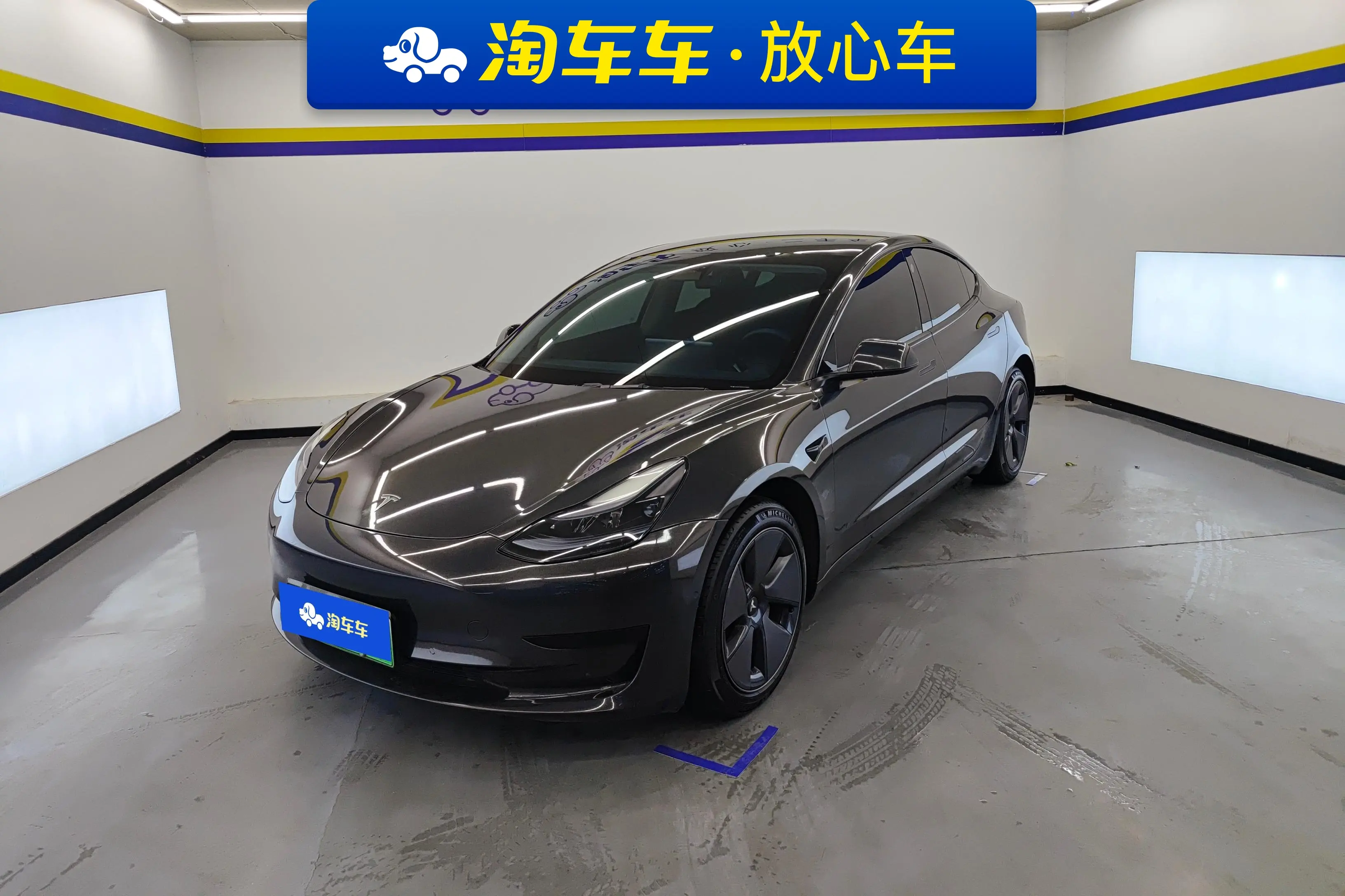 Tesla Model 3  из Китая