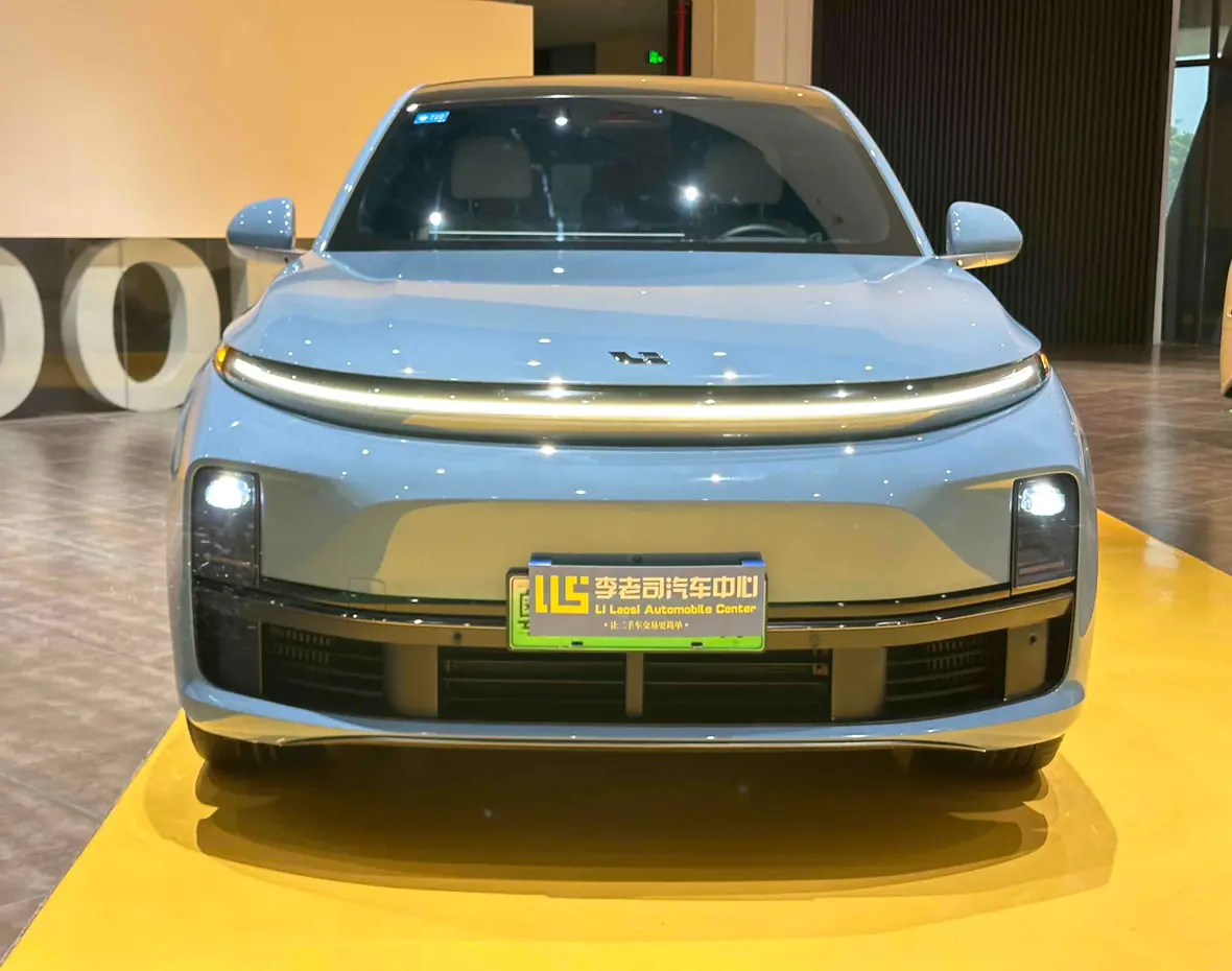 Li L7 (Ideal L7)  из Китая