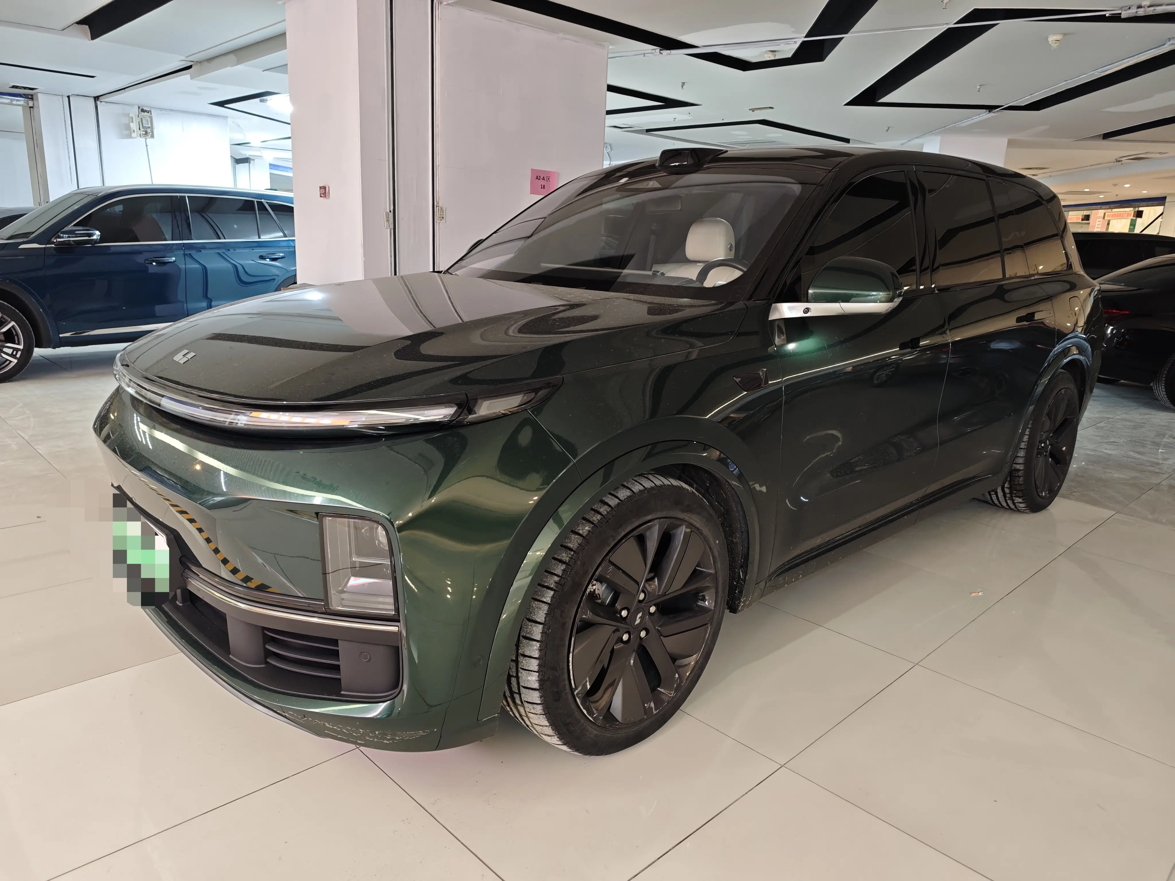 Li L9 (Ideal L9)  из Китая