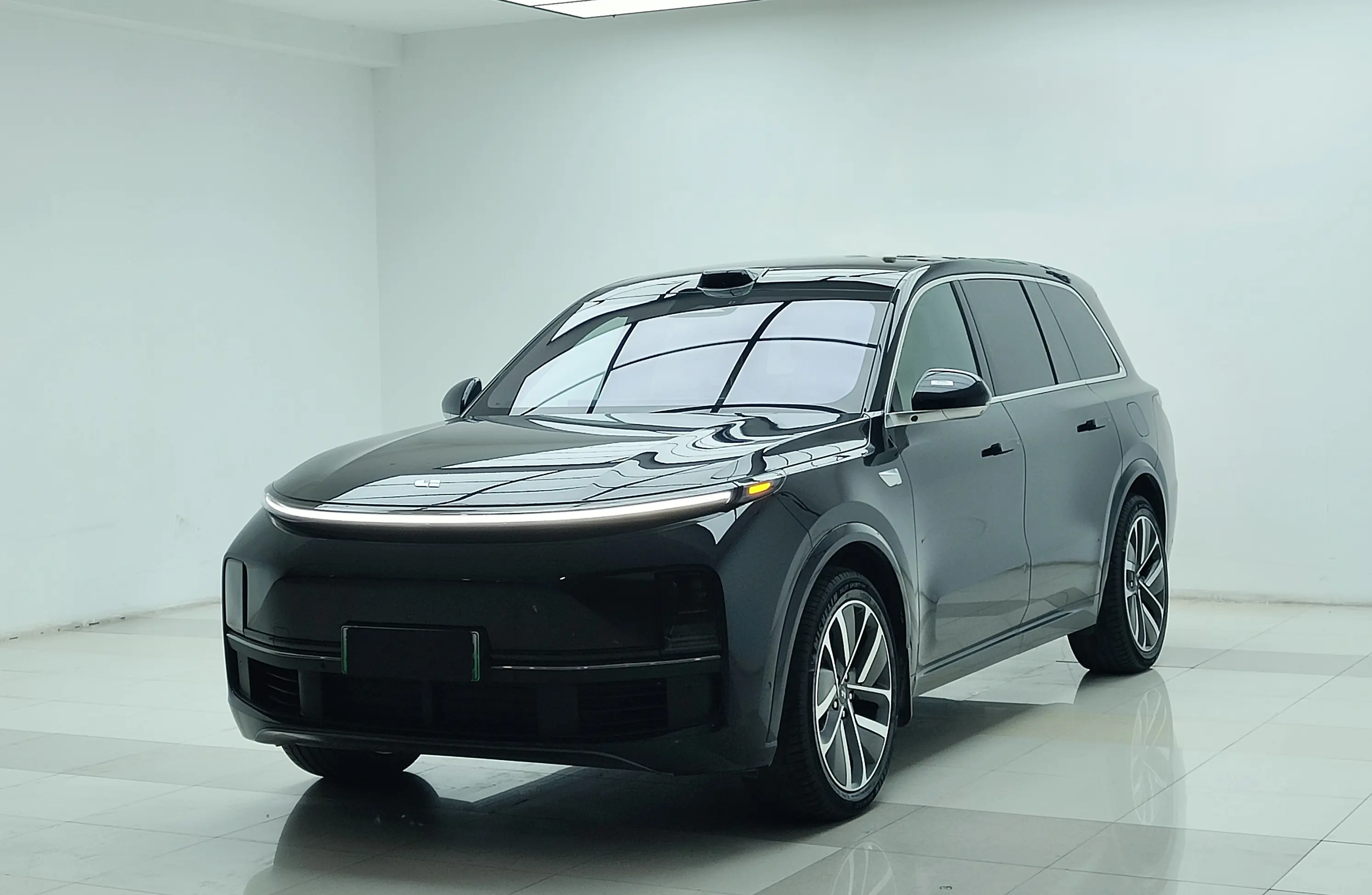 Li L9 (Ideal L9)  из Китая