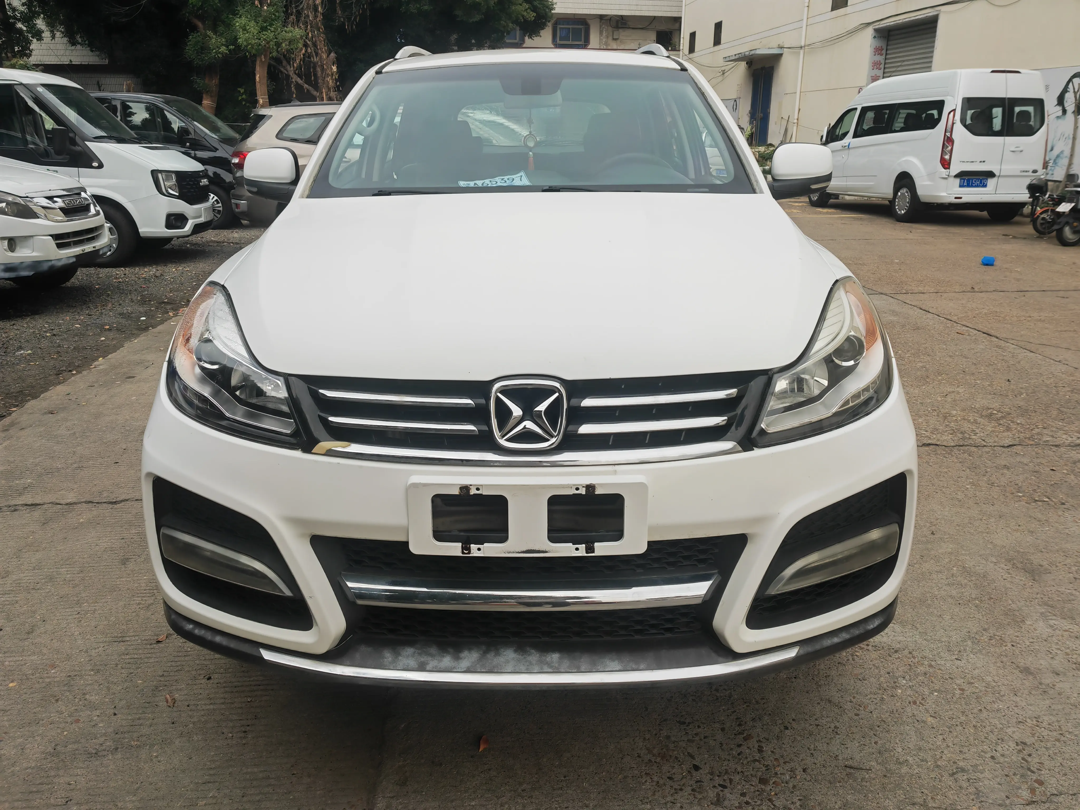 Yu Sheng Yusheng S350  из Китая