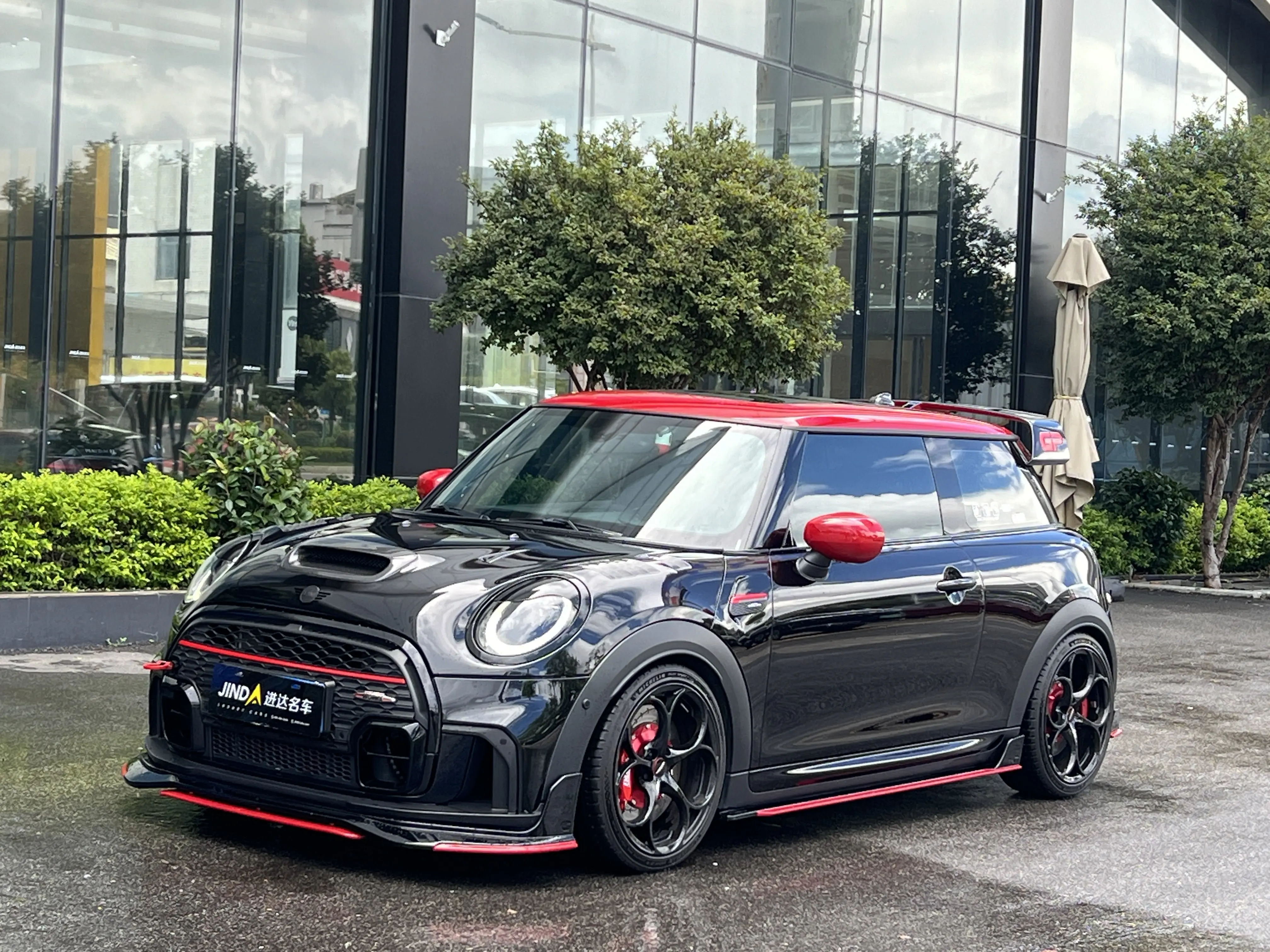 MINI JCW