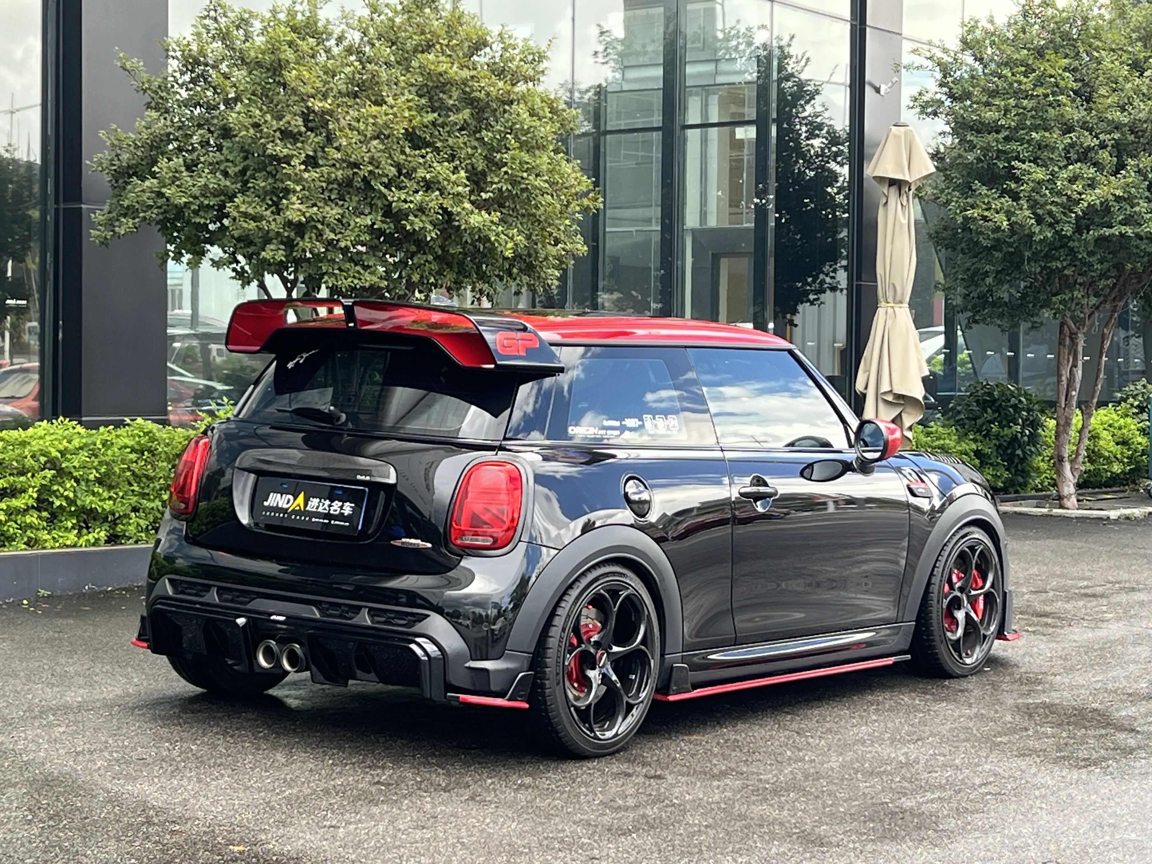 MINI JCW