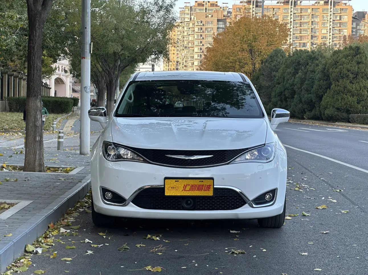 Chrysler Grand Voyager  из Китая