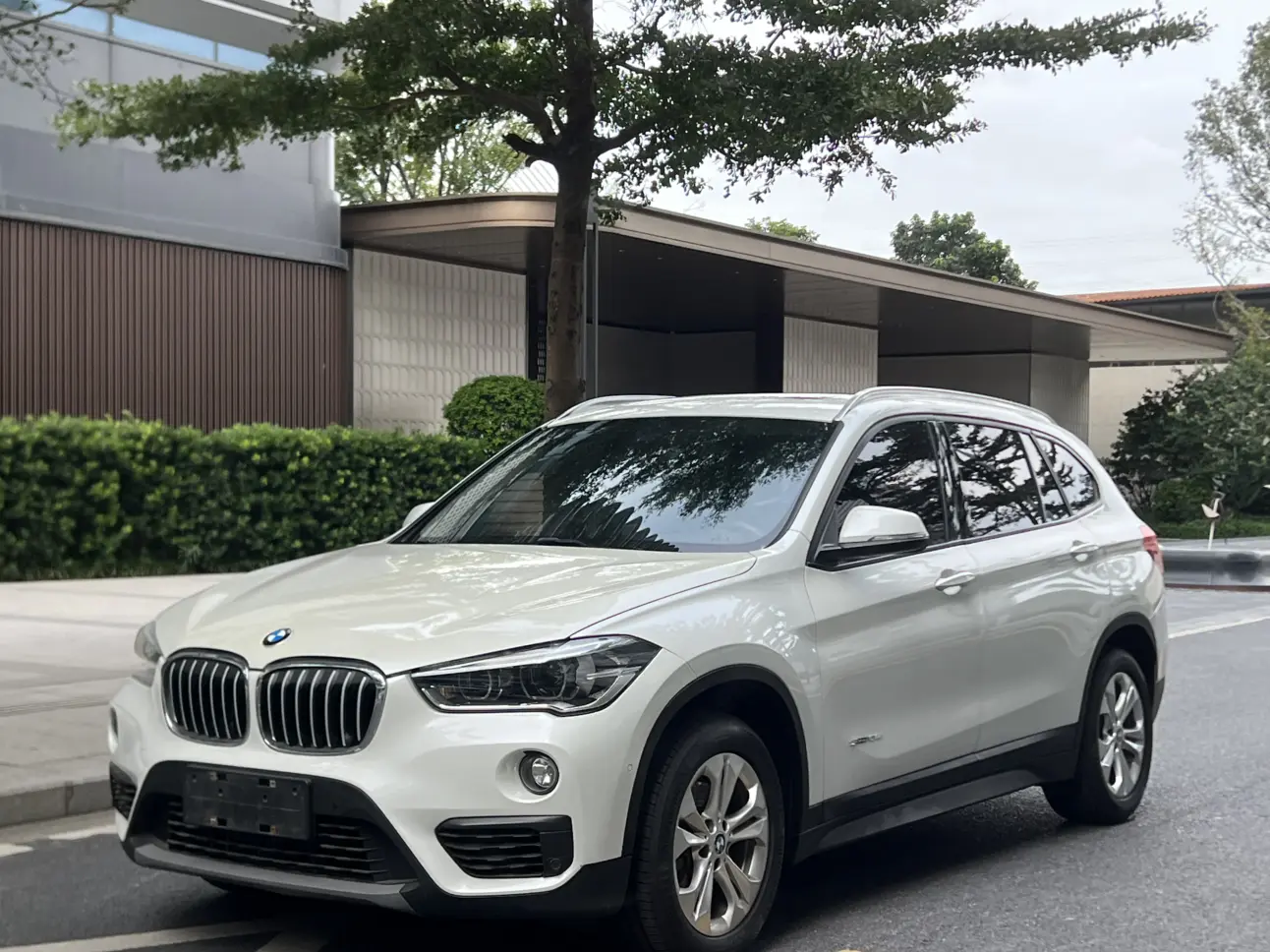 BMW X1  из Китая