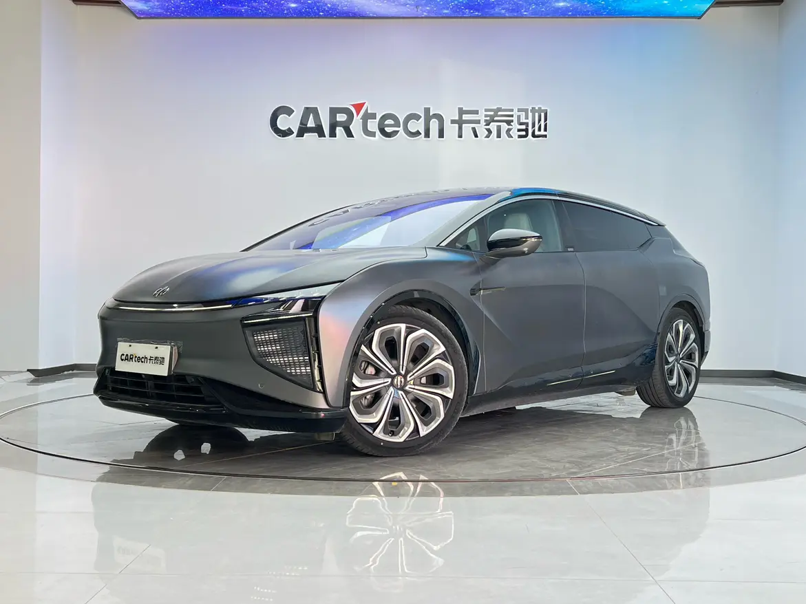 HiPhi X  из Китая