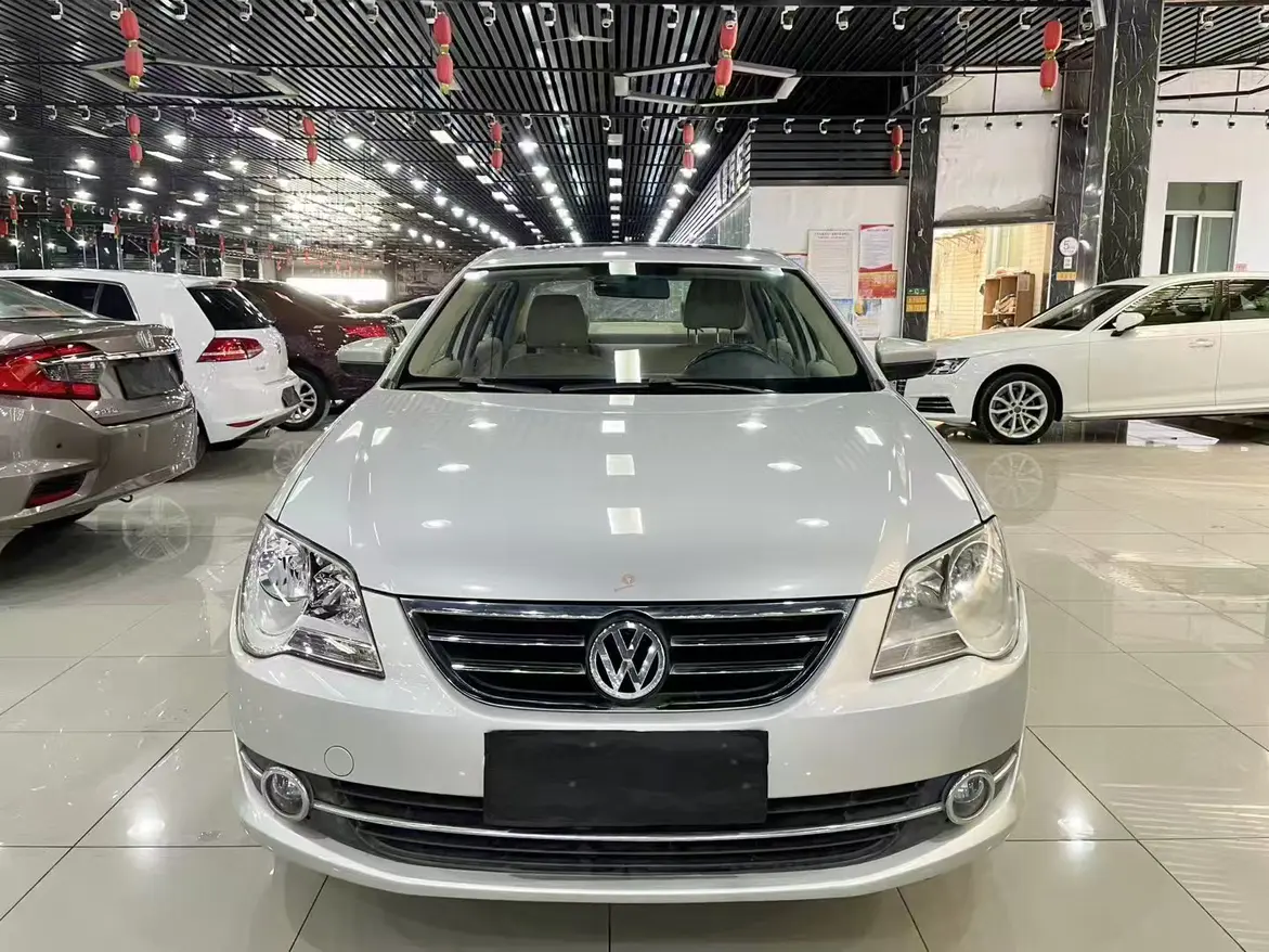 Volkswagen Bora  из Китая