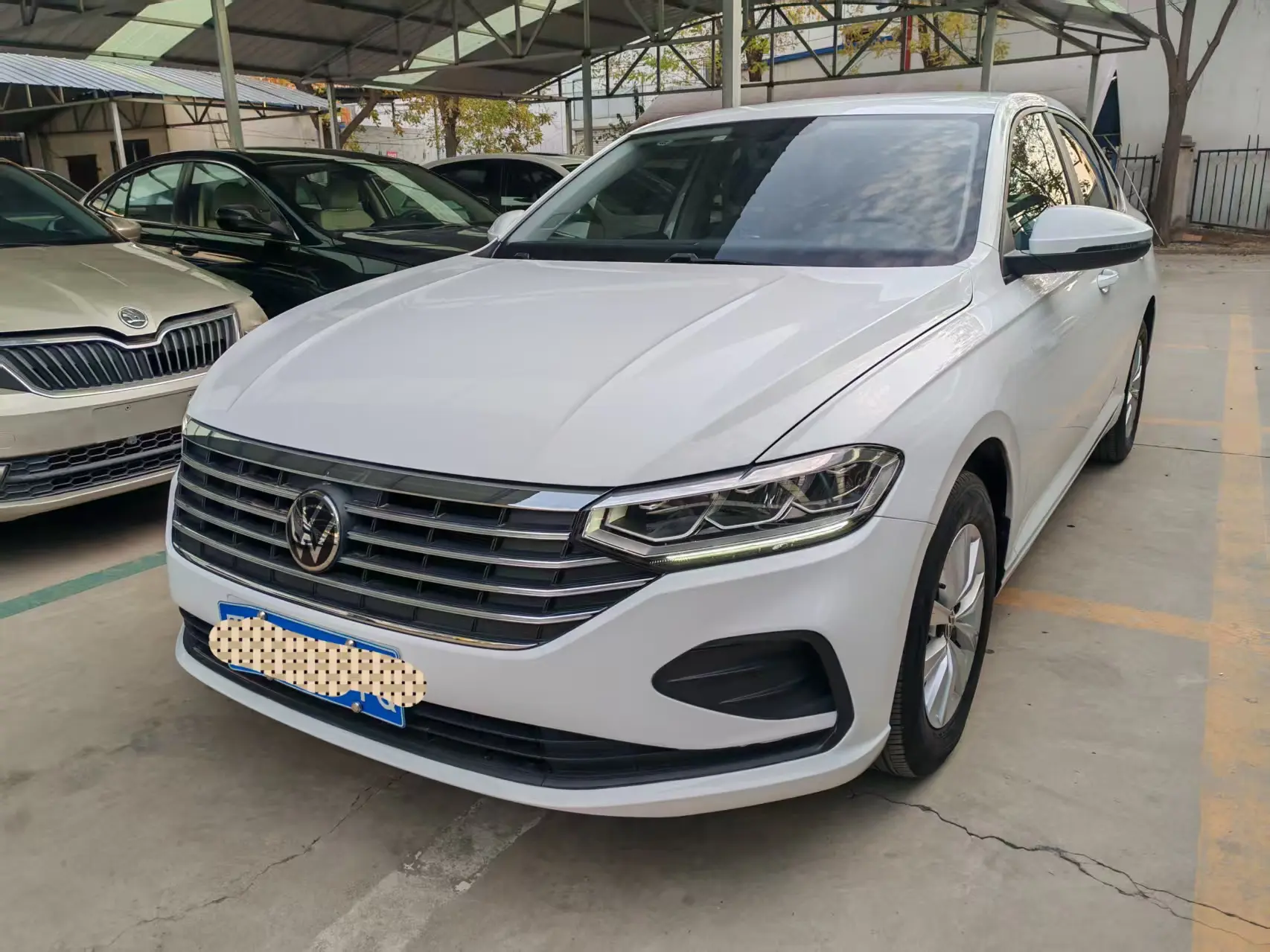 Volkswagen Lavida  из Китая