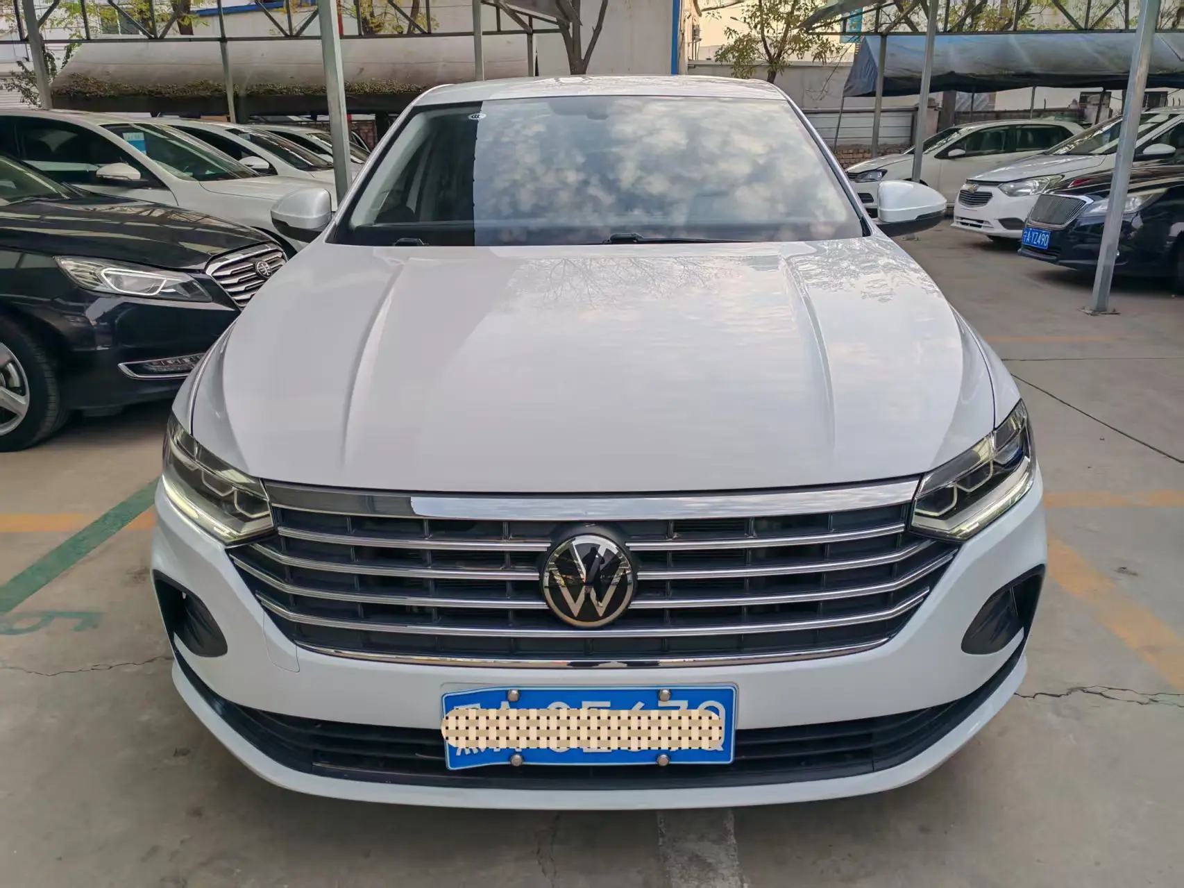 Volkswagen Lavida  из Китая