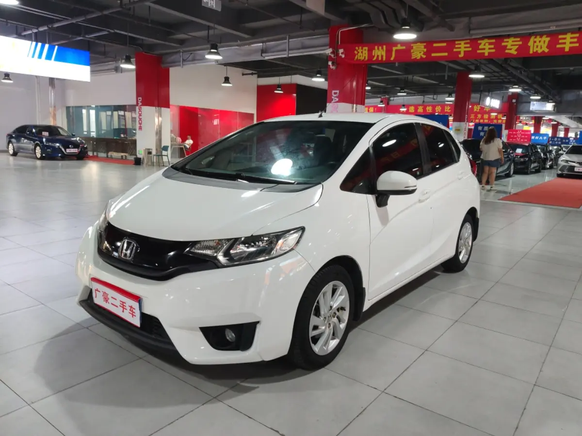 Honda Fit  из Китая