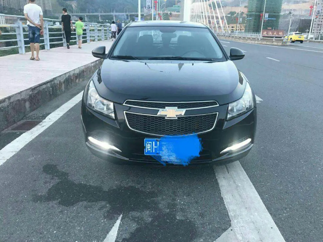 Chevrolet Monza (Cruze)  из Китая