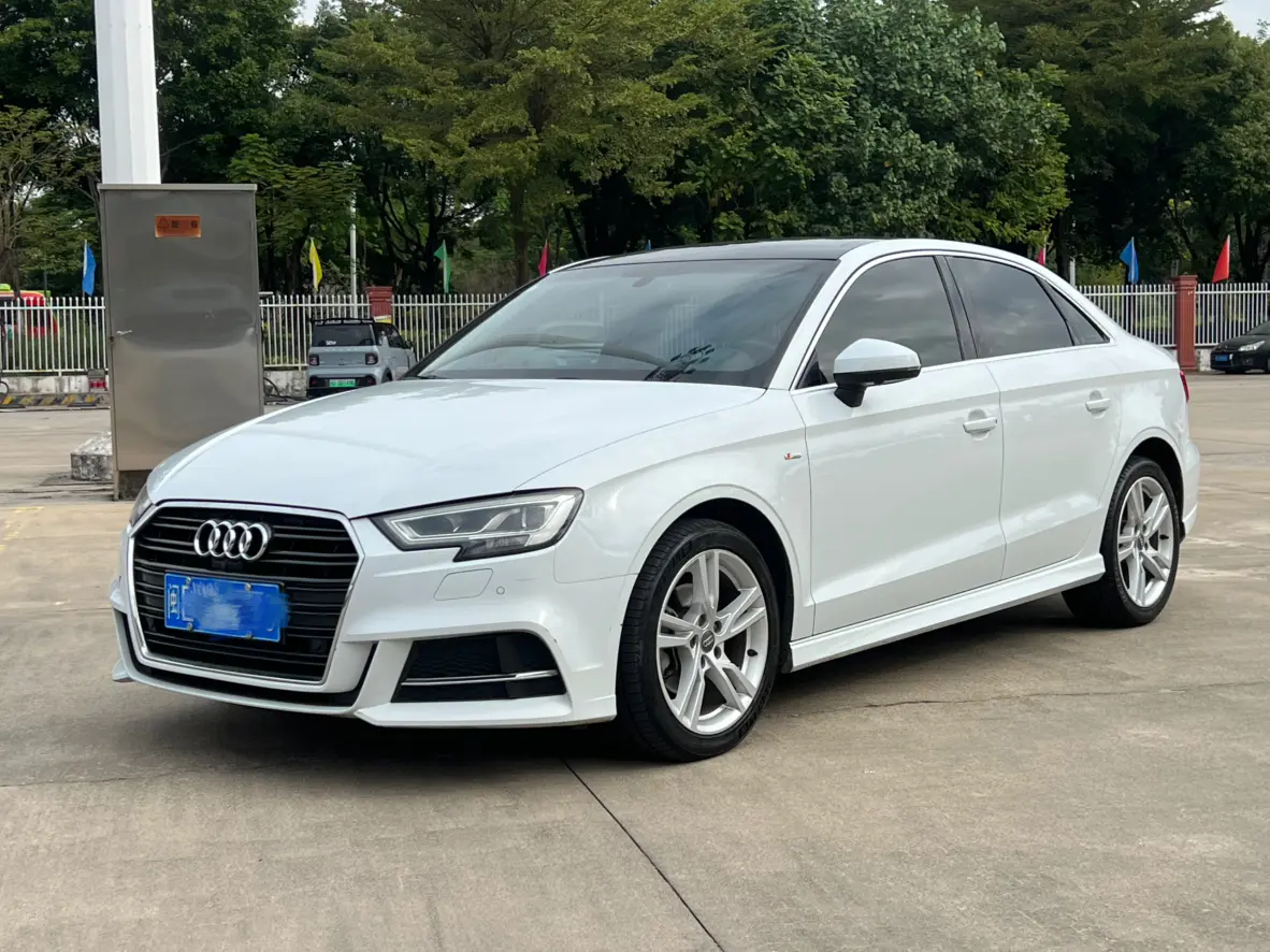 Audi A3  из Китая