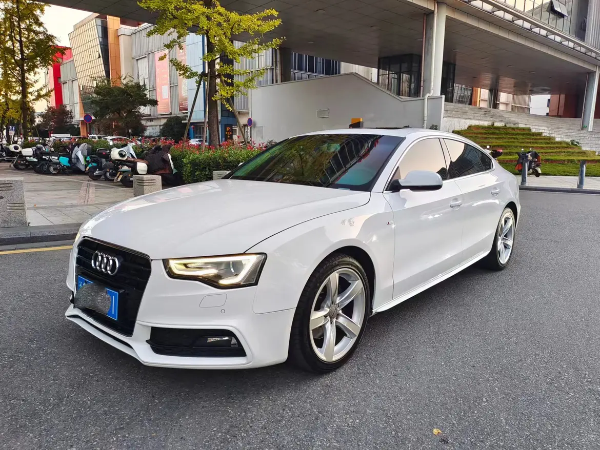 Audi A5  из Китая