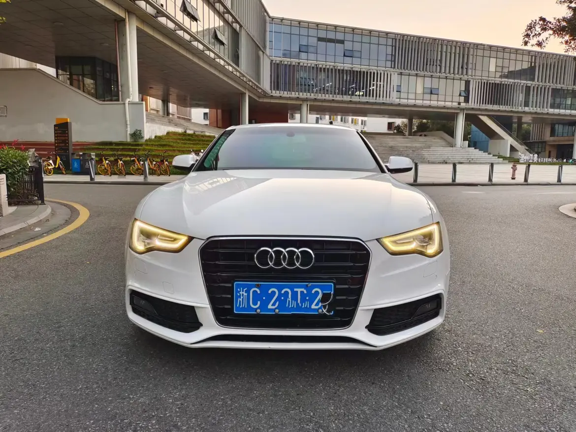 Audi A5  из Китая