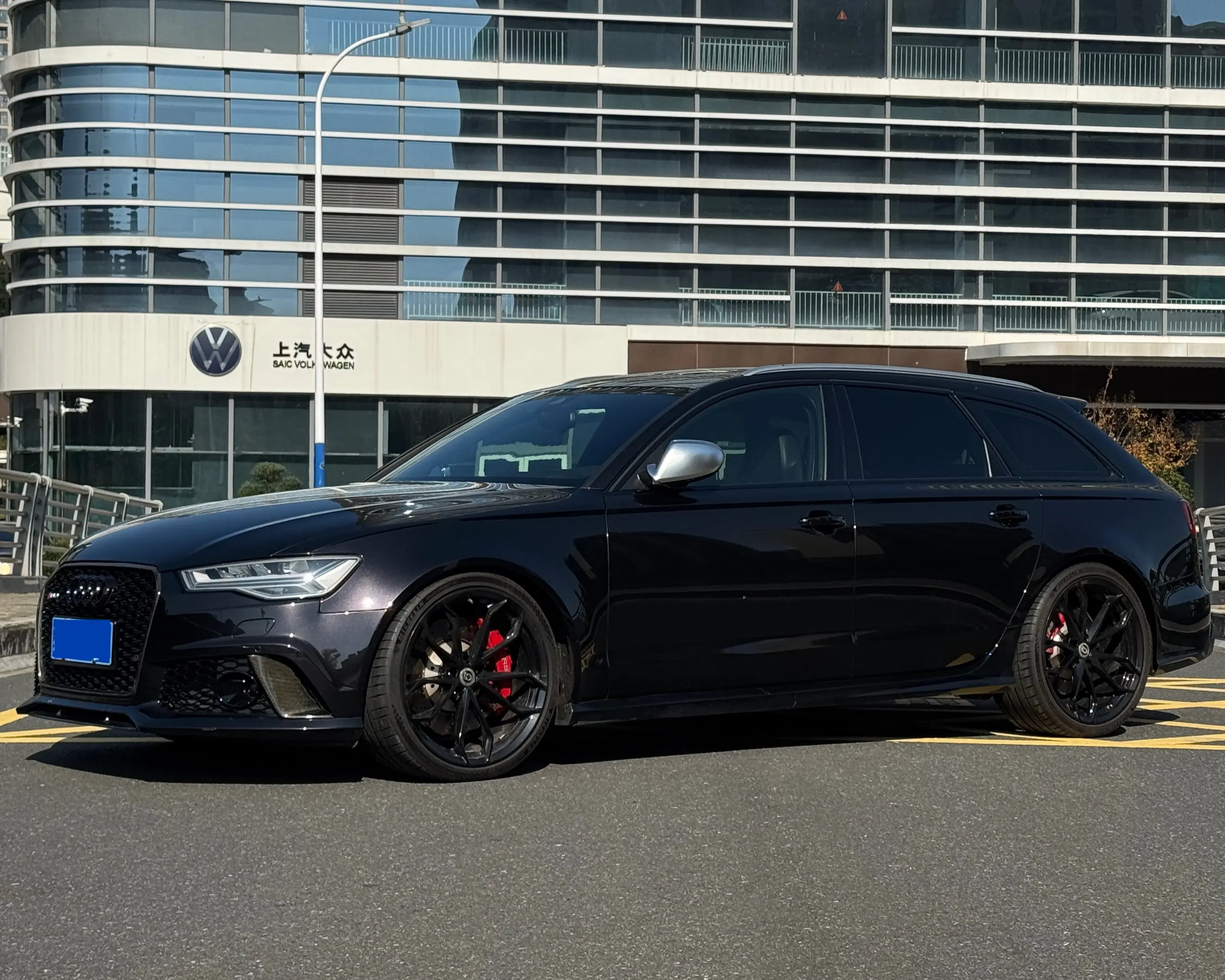 Audi RS 6  из Китая