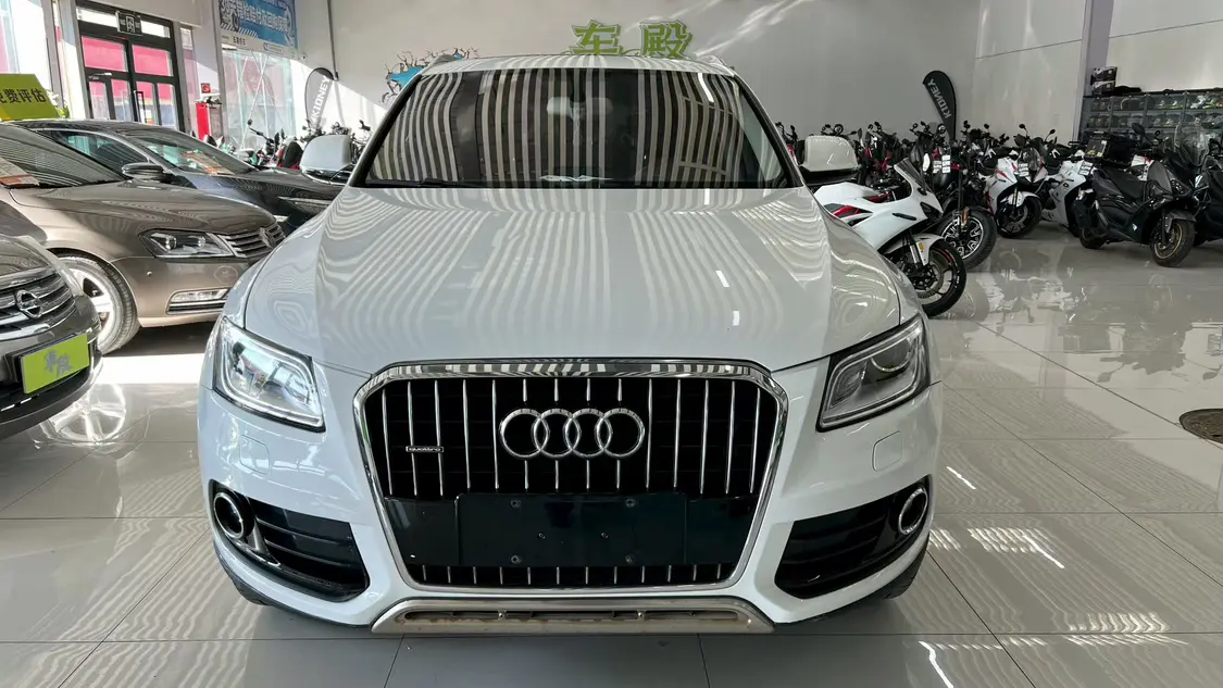 Audi Q5  из Китая