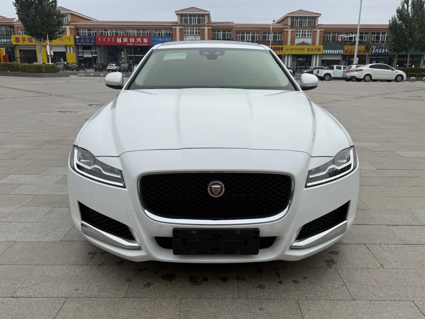 Jaguar XFL  из Китая