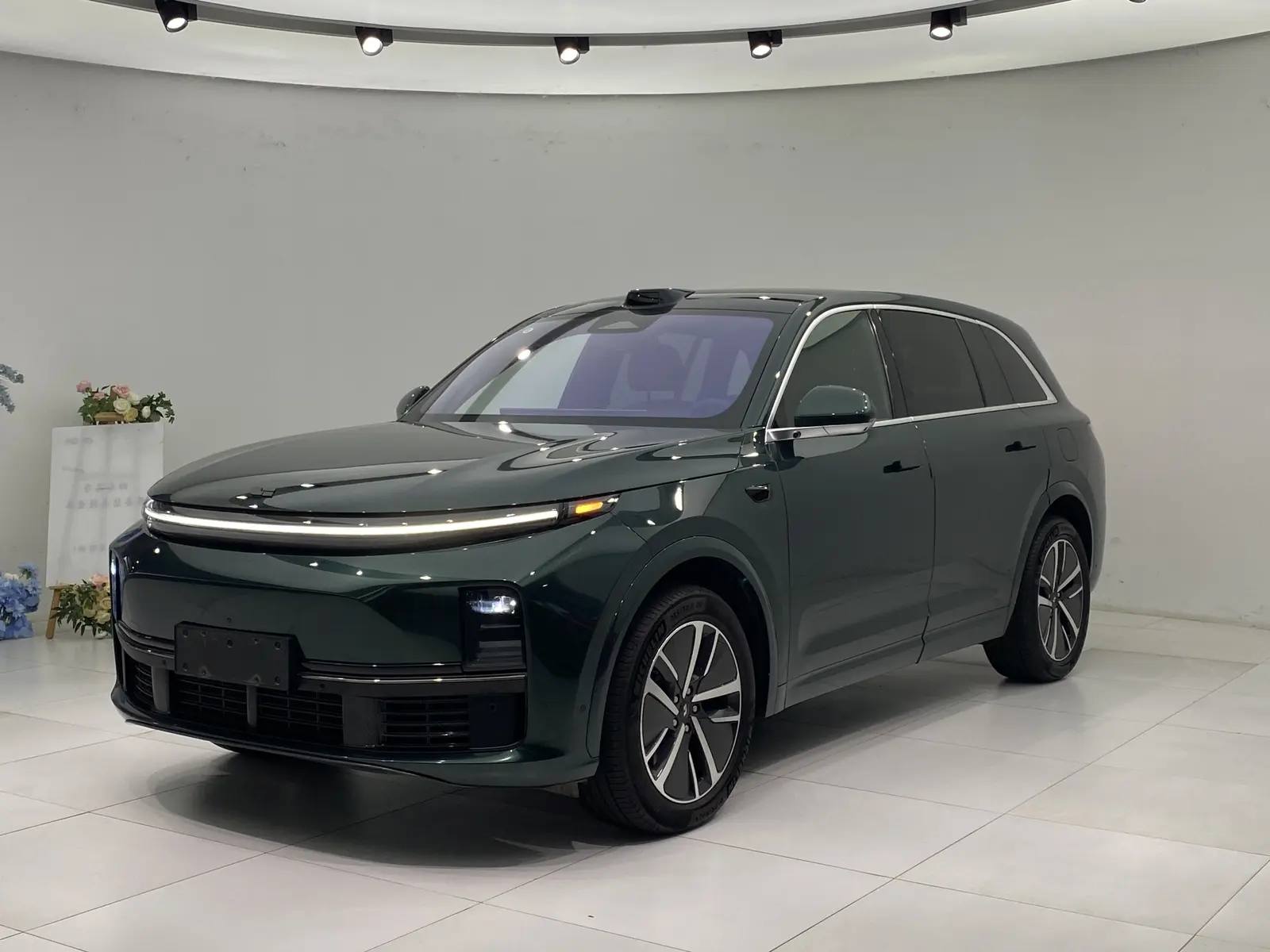 Li L7 (Ideal L7)  из Китая