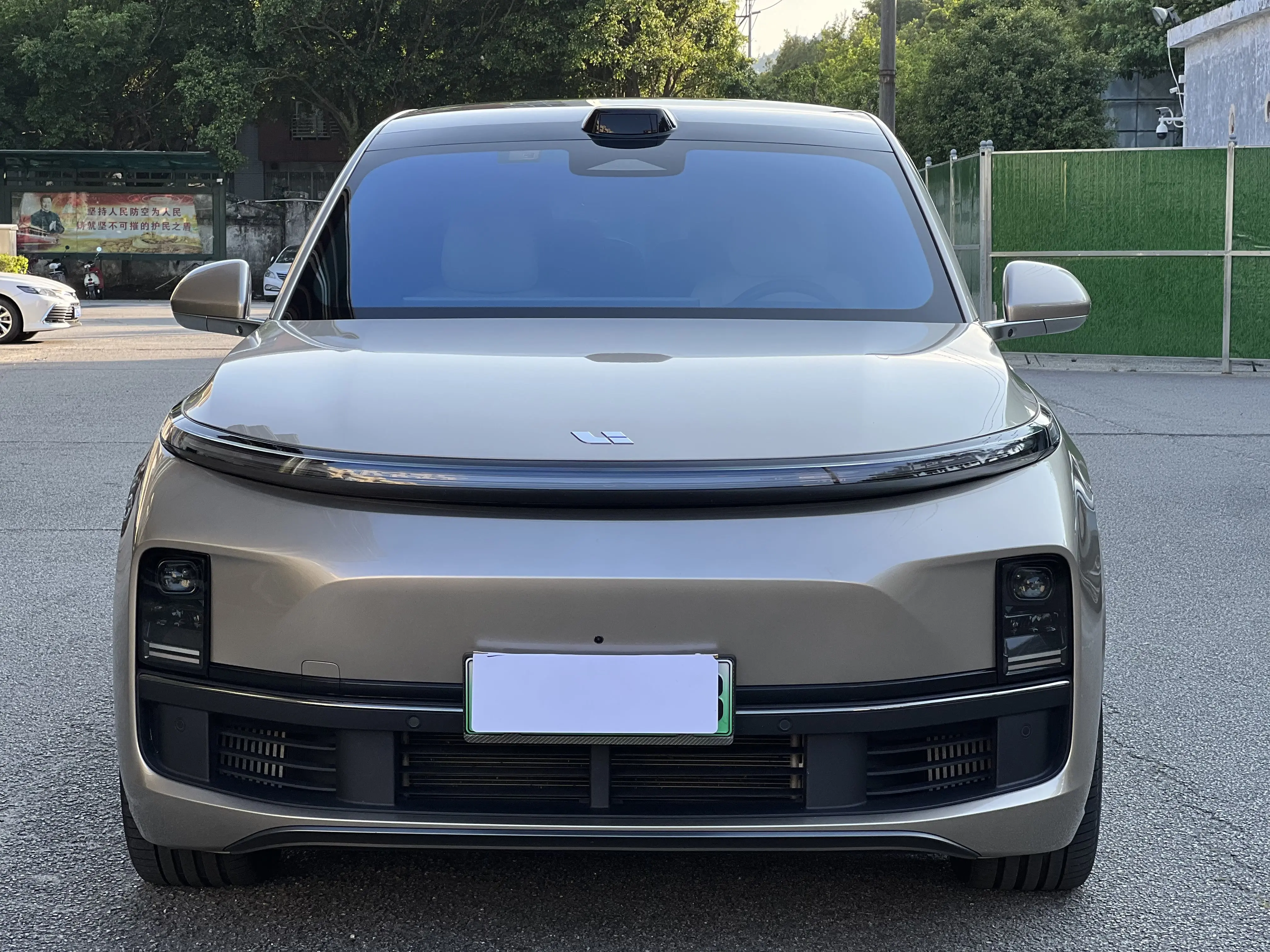 Li L9 (Ideal L9)  из Китая