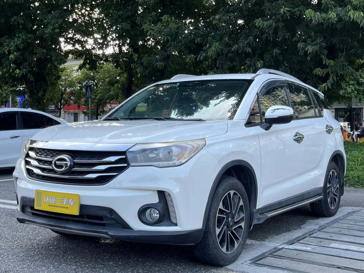 GAC Trumpchi GS4  из Китая
