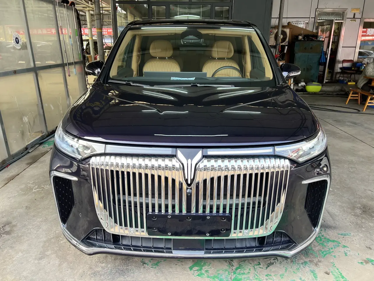 Voyah Lantu Dreamer PHEV  из Китая