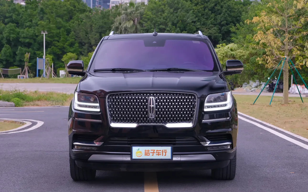 Lincoln Pilot  из Китая