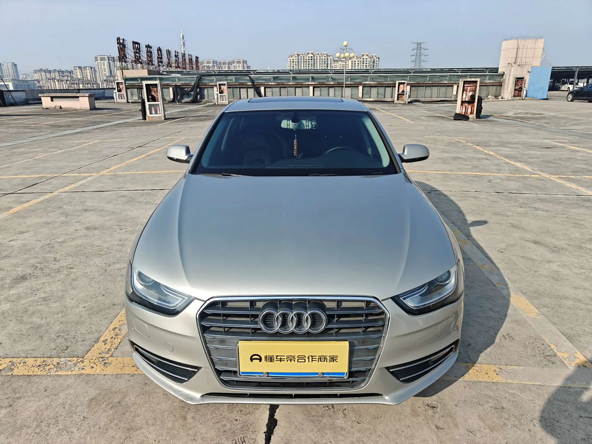 Audi A4L  из Китая