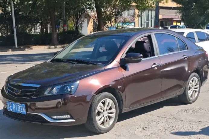 Geely Emgrand  из Китая