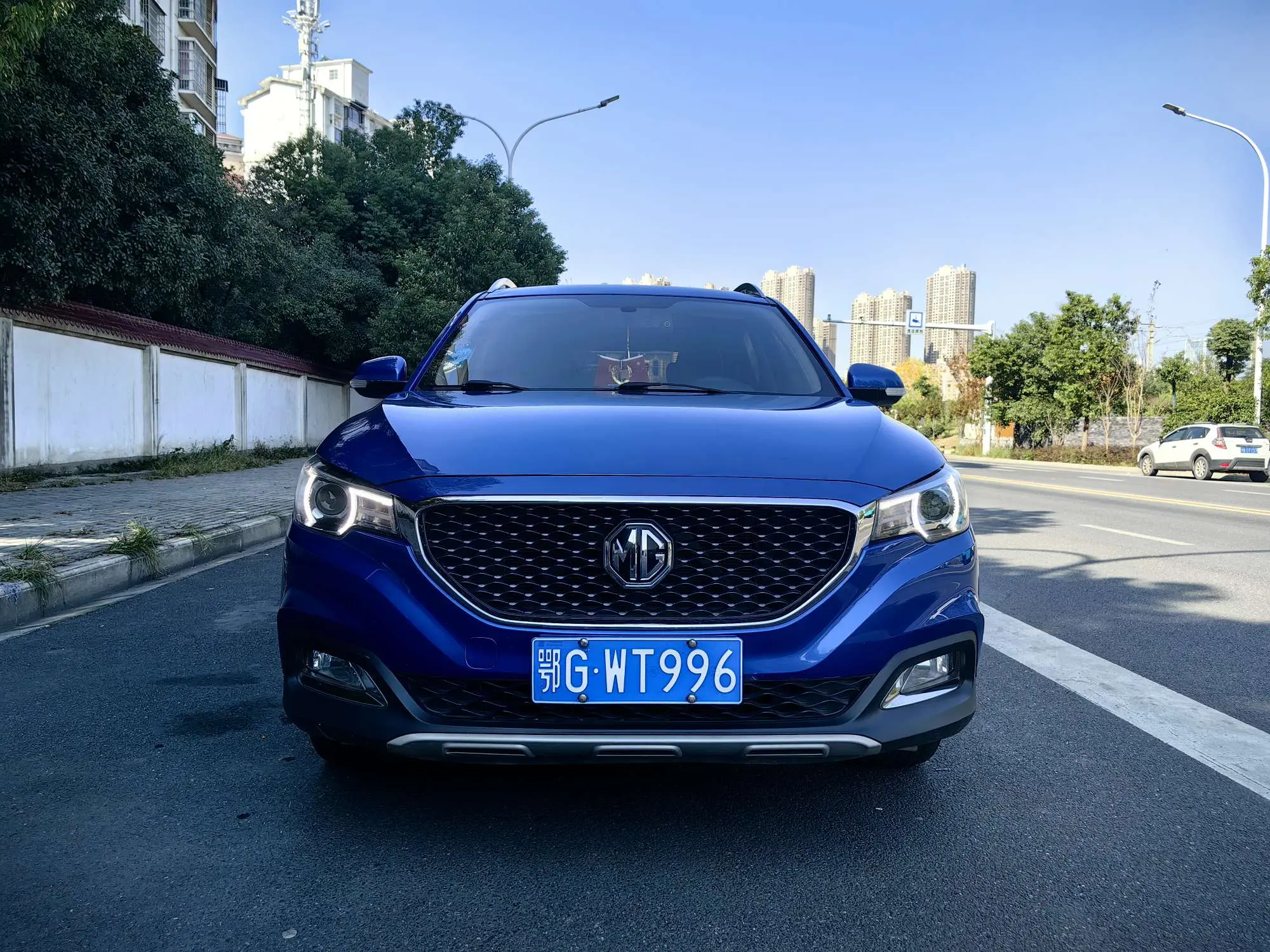 MG ZS  из Китая