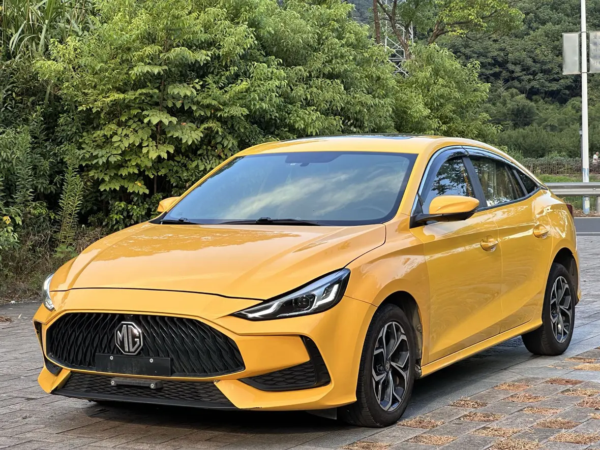 MG 5  из Китая