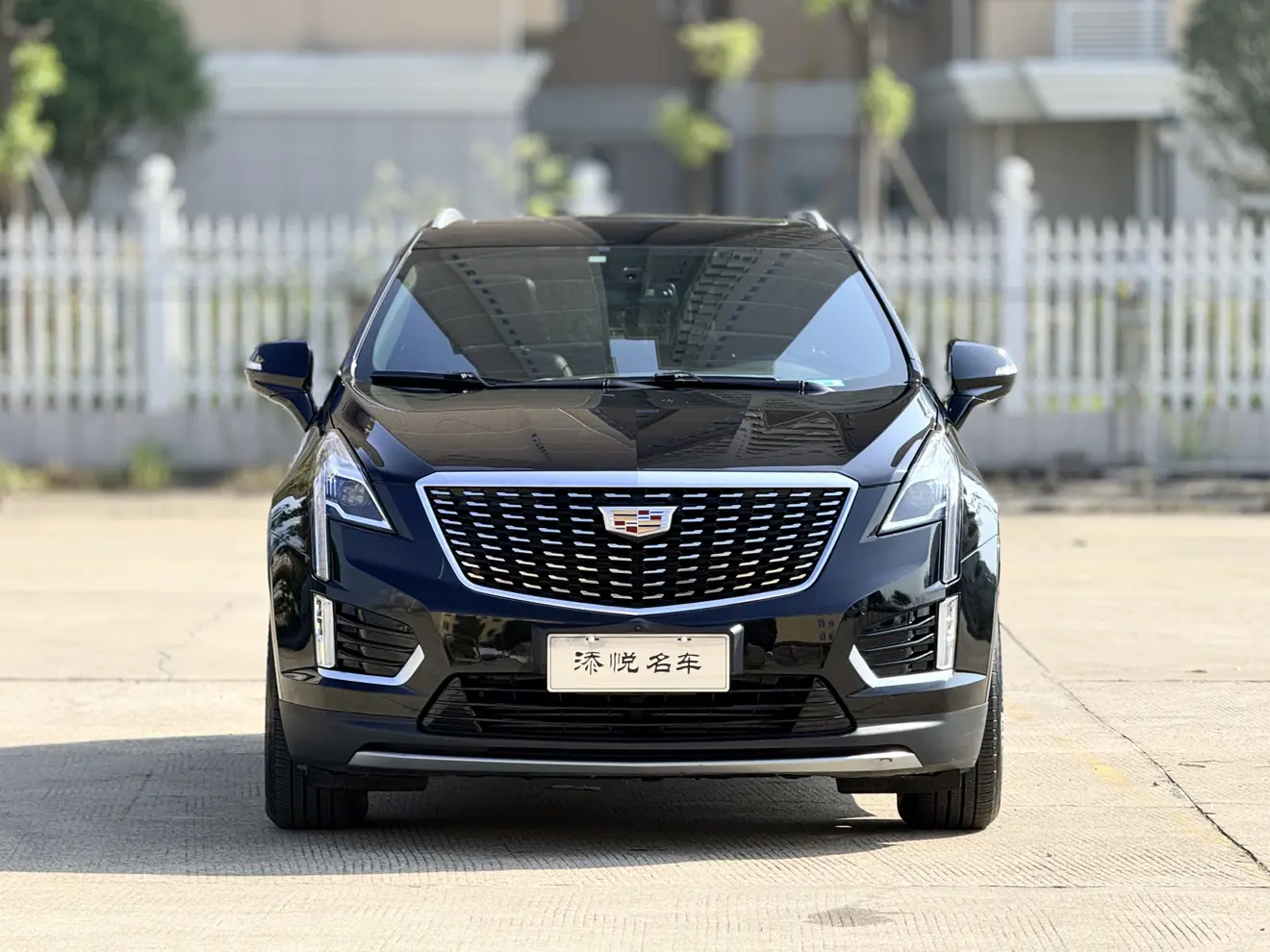 Cadillac XT5  из Китая