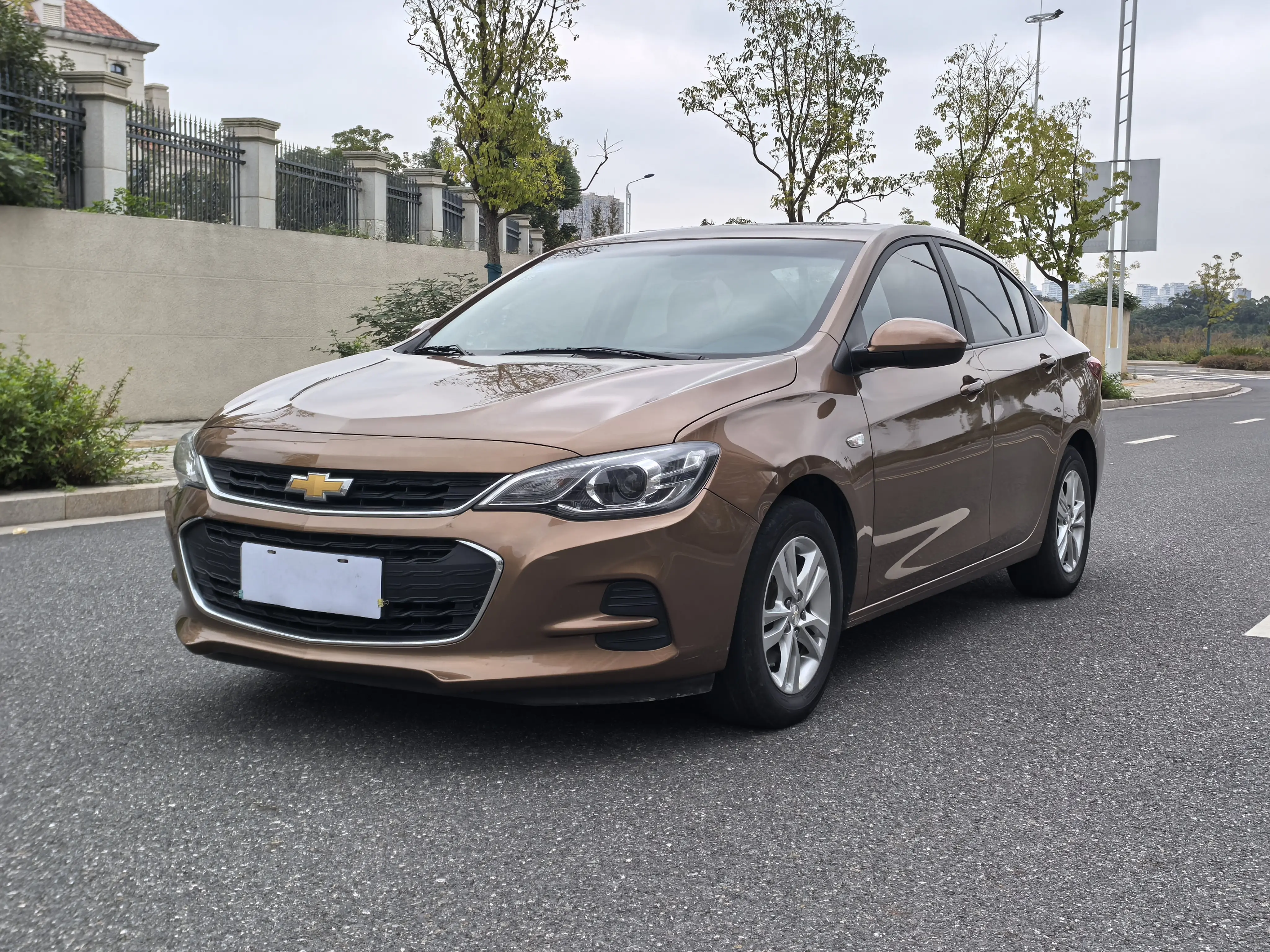 Chevrolet Onix (Kovoz)  из Китая
