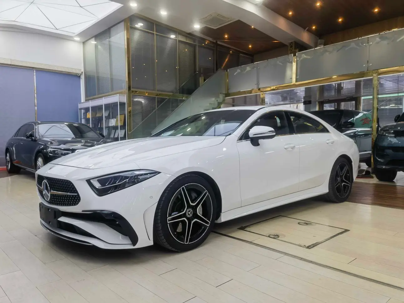 Mercedes-Benz Mercedes Benz CLS  из Китая