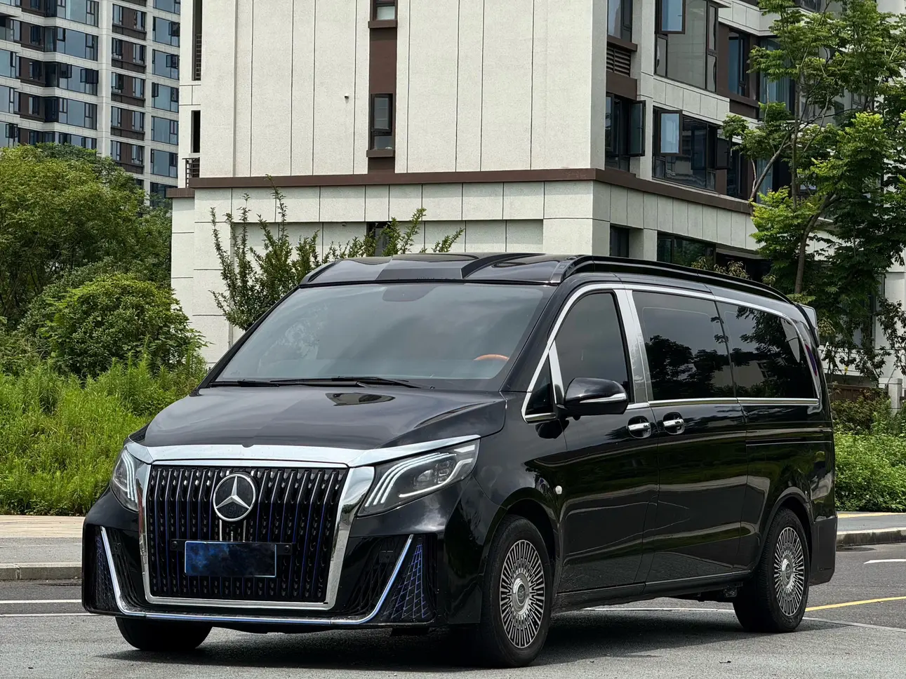 Mercedes-Benz Vito  из Китая
