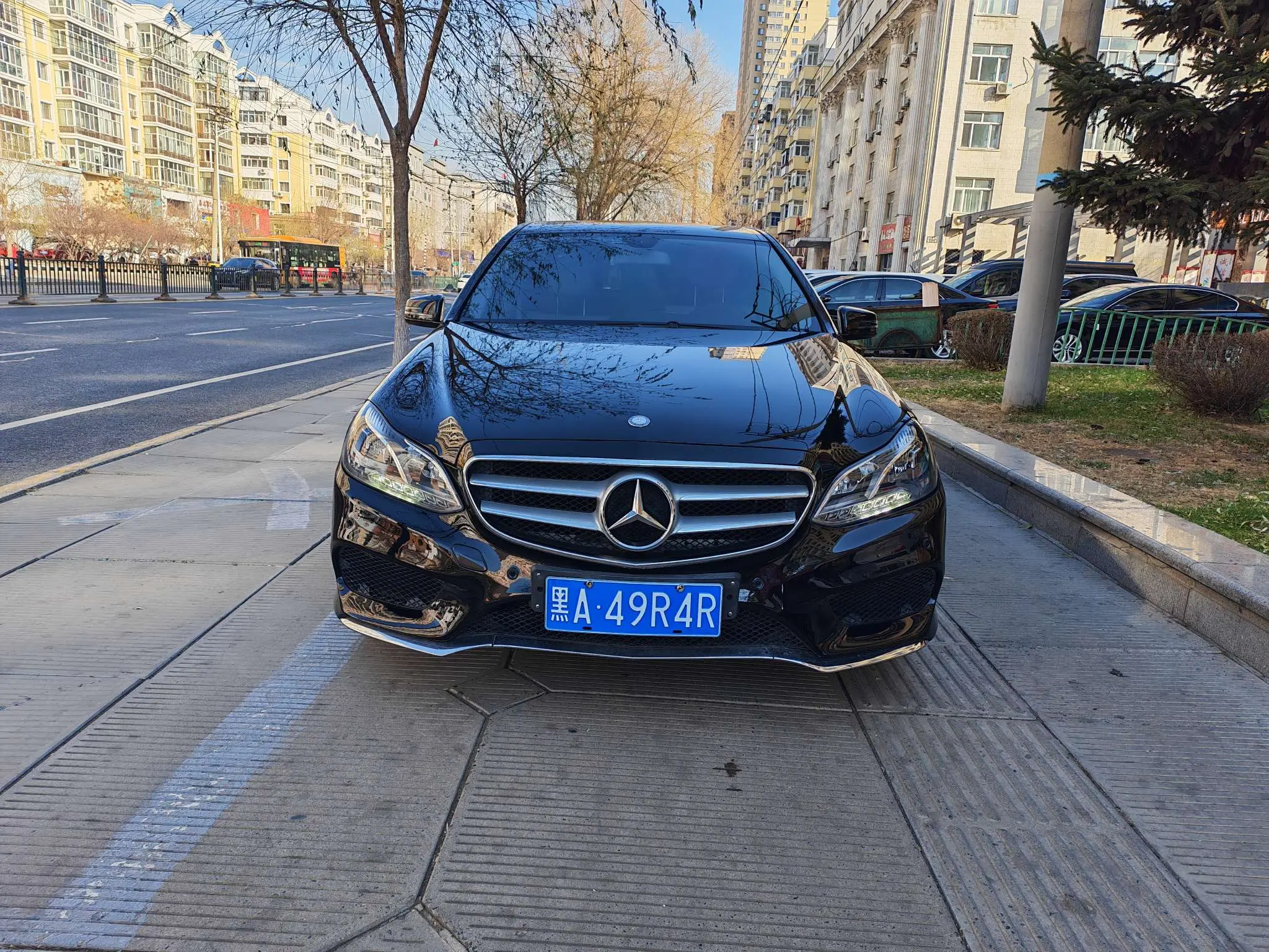 Mercedes-Benz E-Class  из Китая