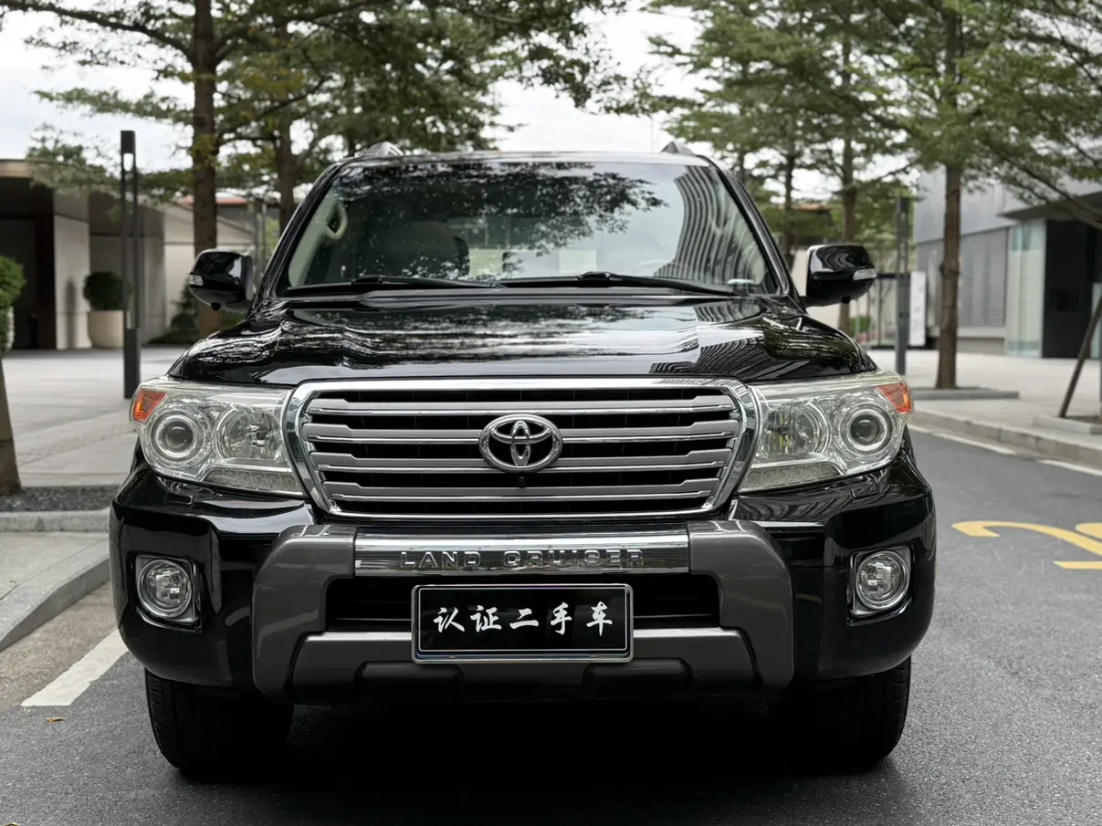 Toyota Land Cruiser  из Китая