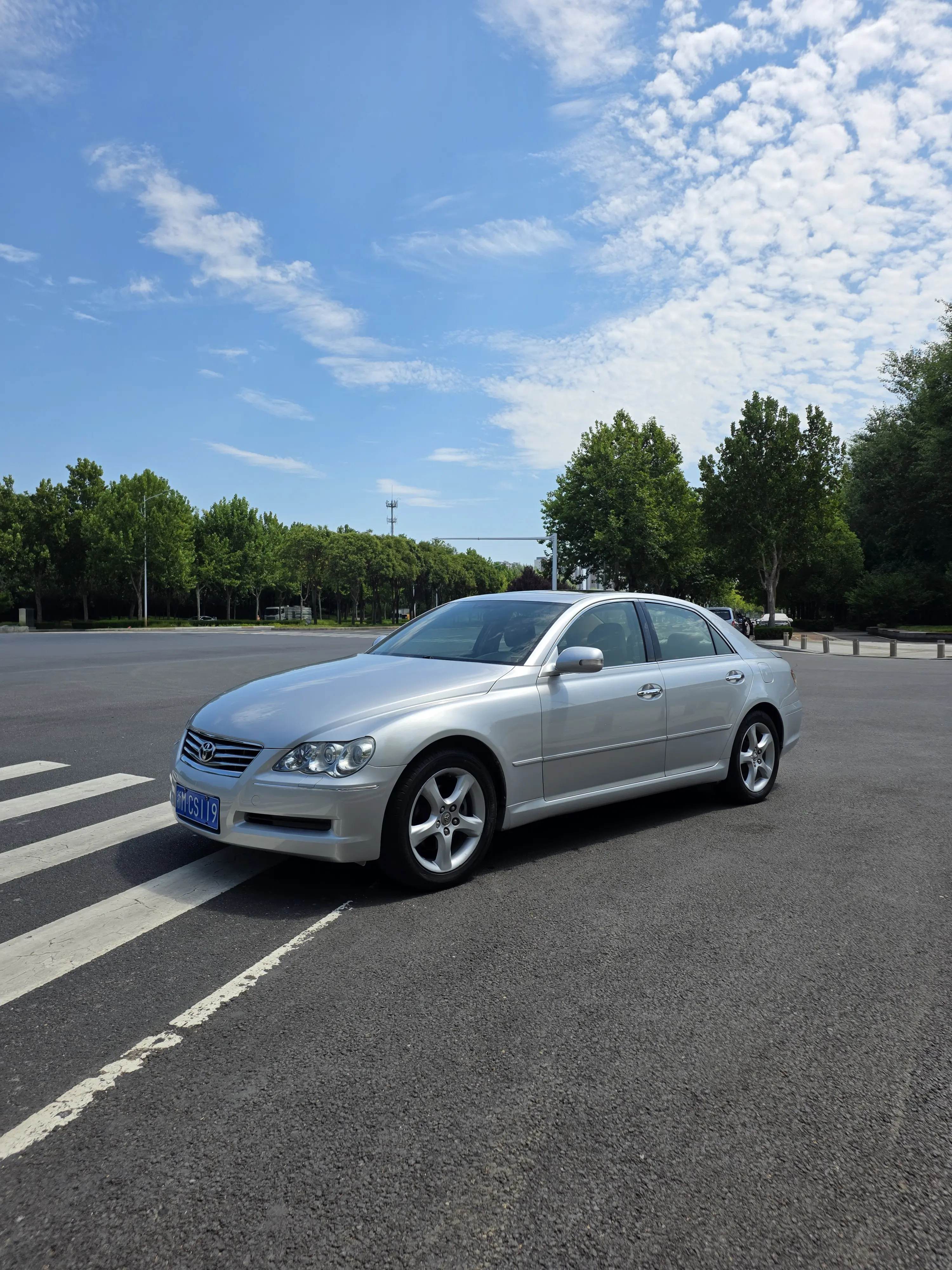 Toyota Ruizhi  из Китая