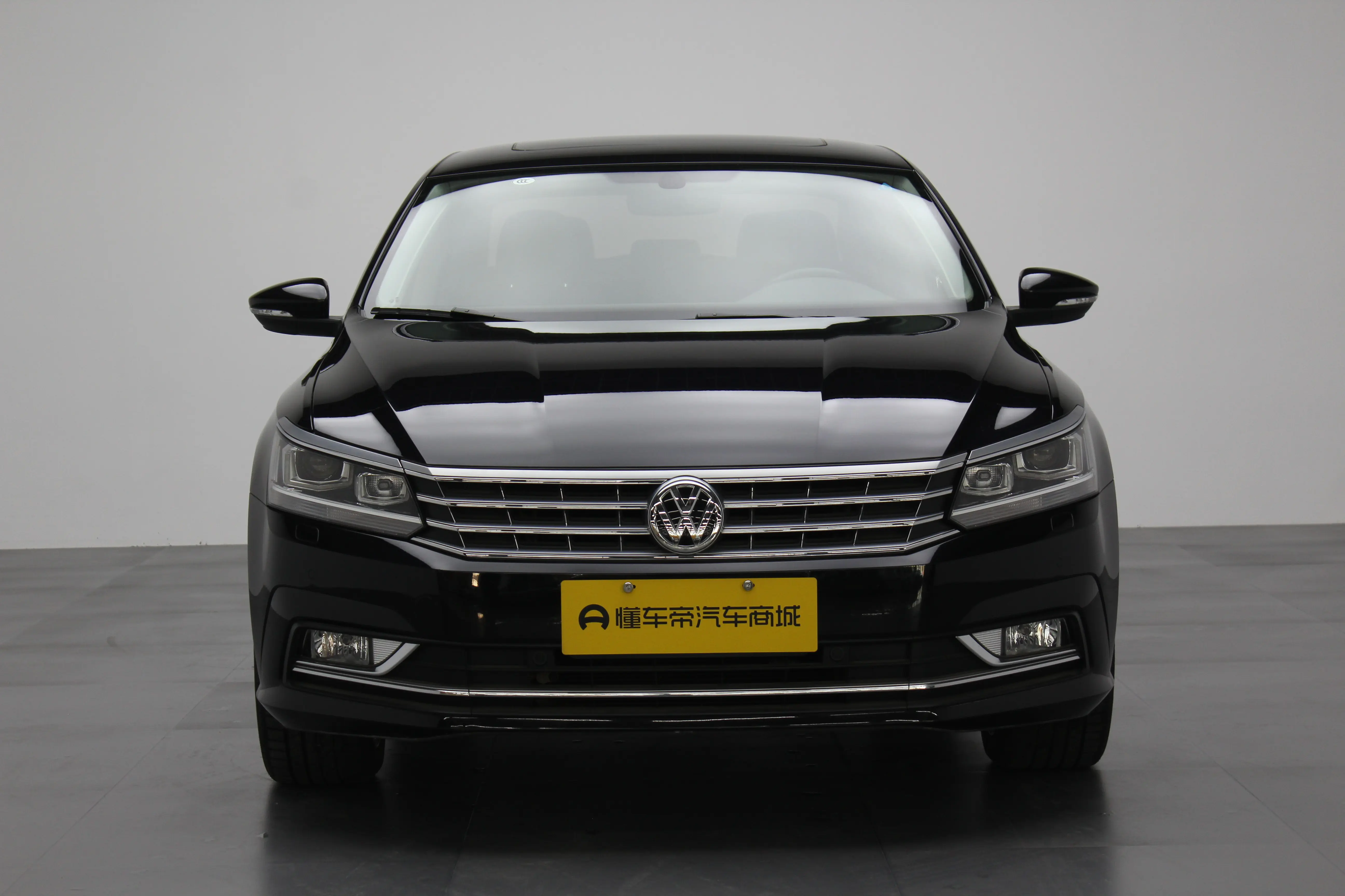Volkswagen Passat  из Китая