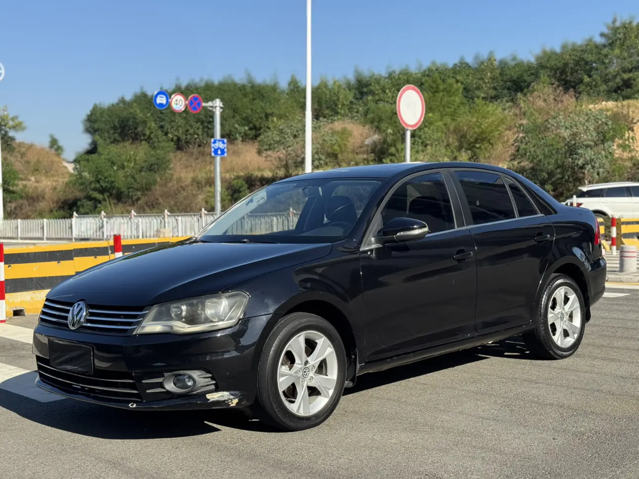 Volkswagen Bora  из Китая