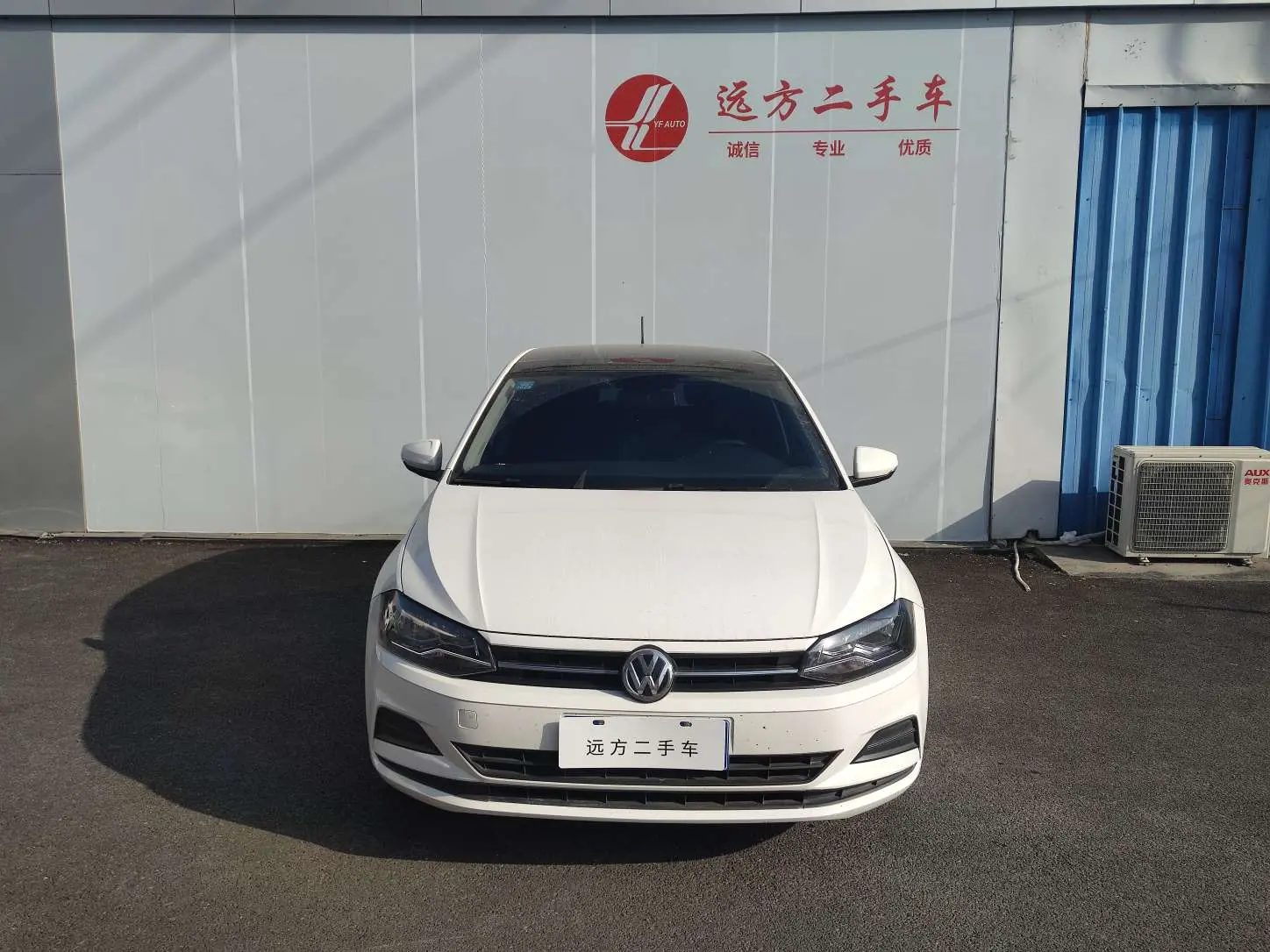 Volkswagen Polo  из Китая