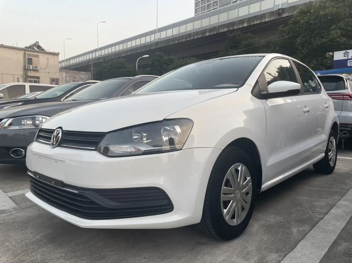 Volkswagen Polo  из Китая