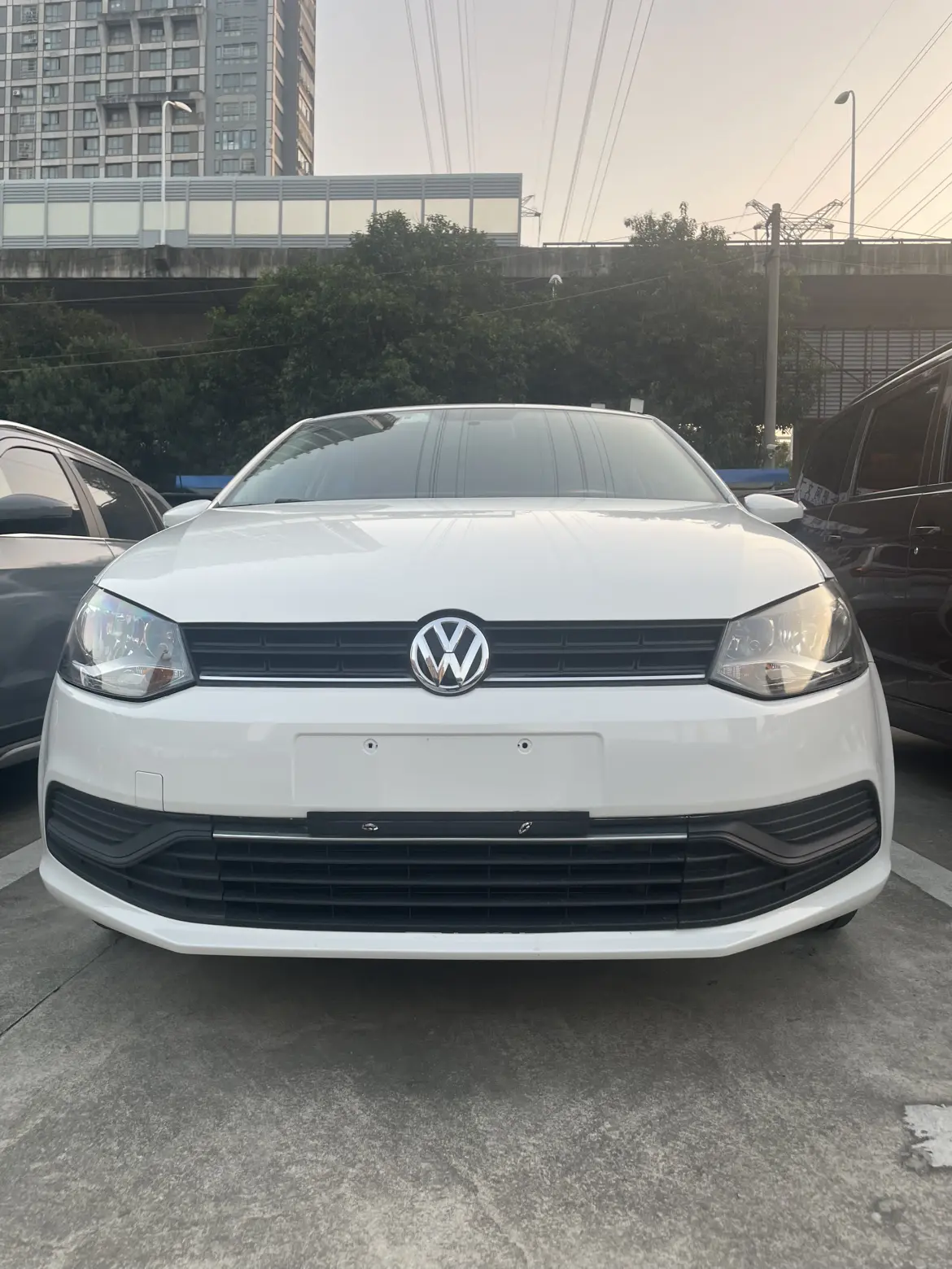 Volkswagen Polo  из Китая