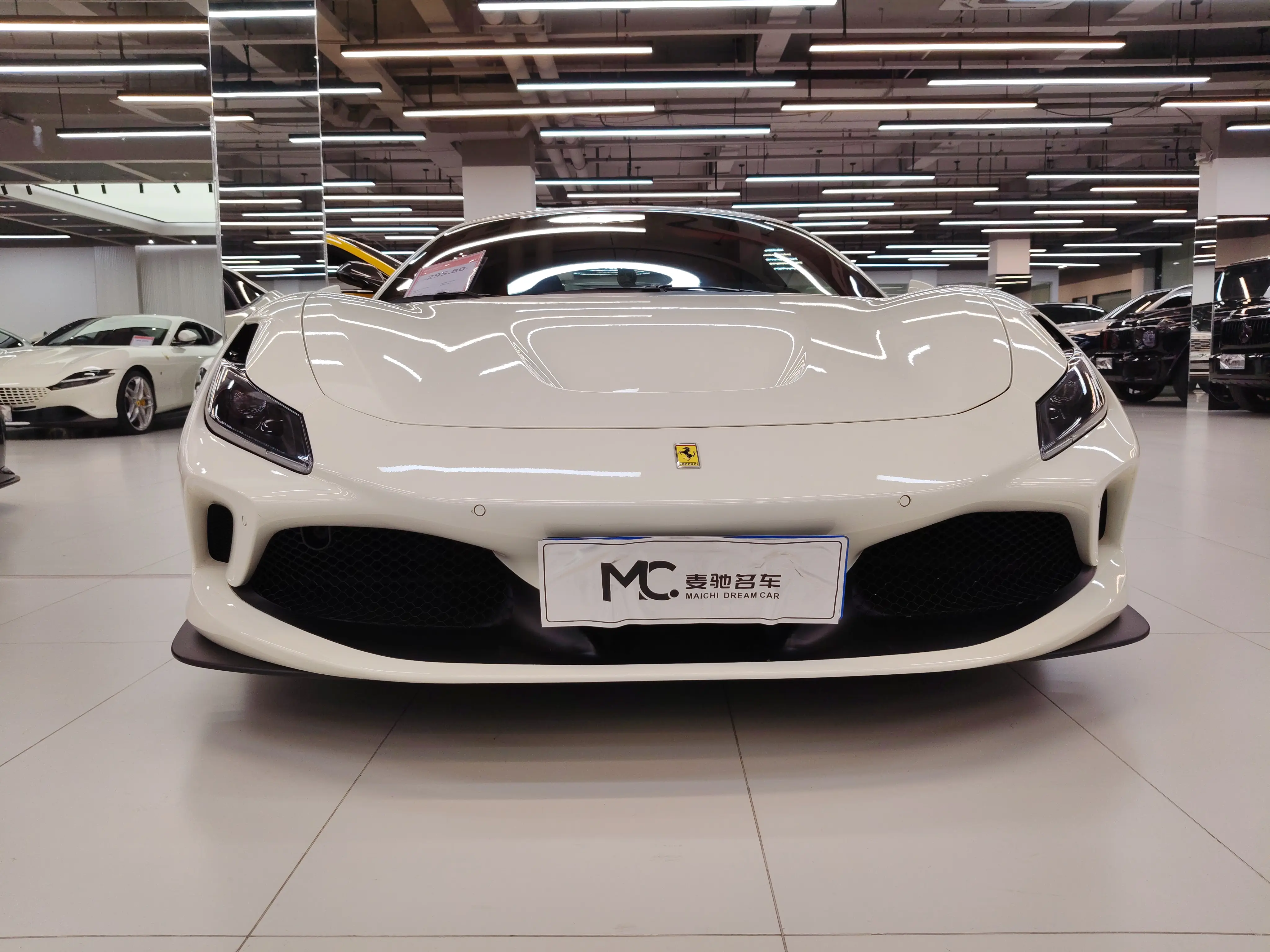 Ferrari F8  из Китая