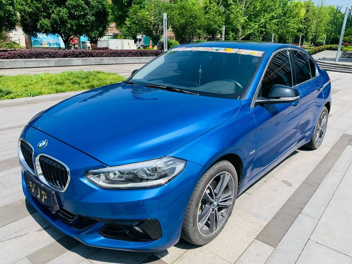 BMW 1 Series  из Китая